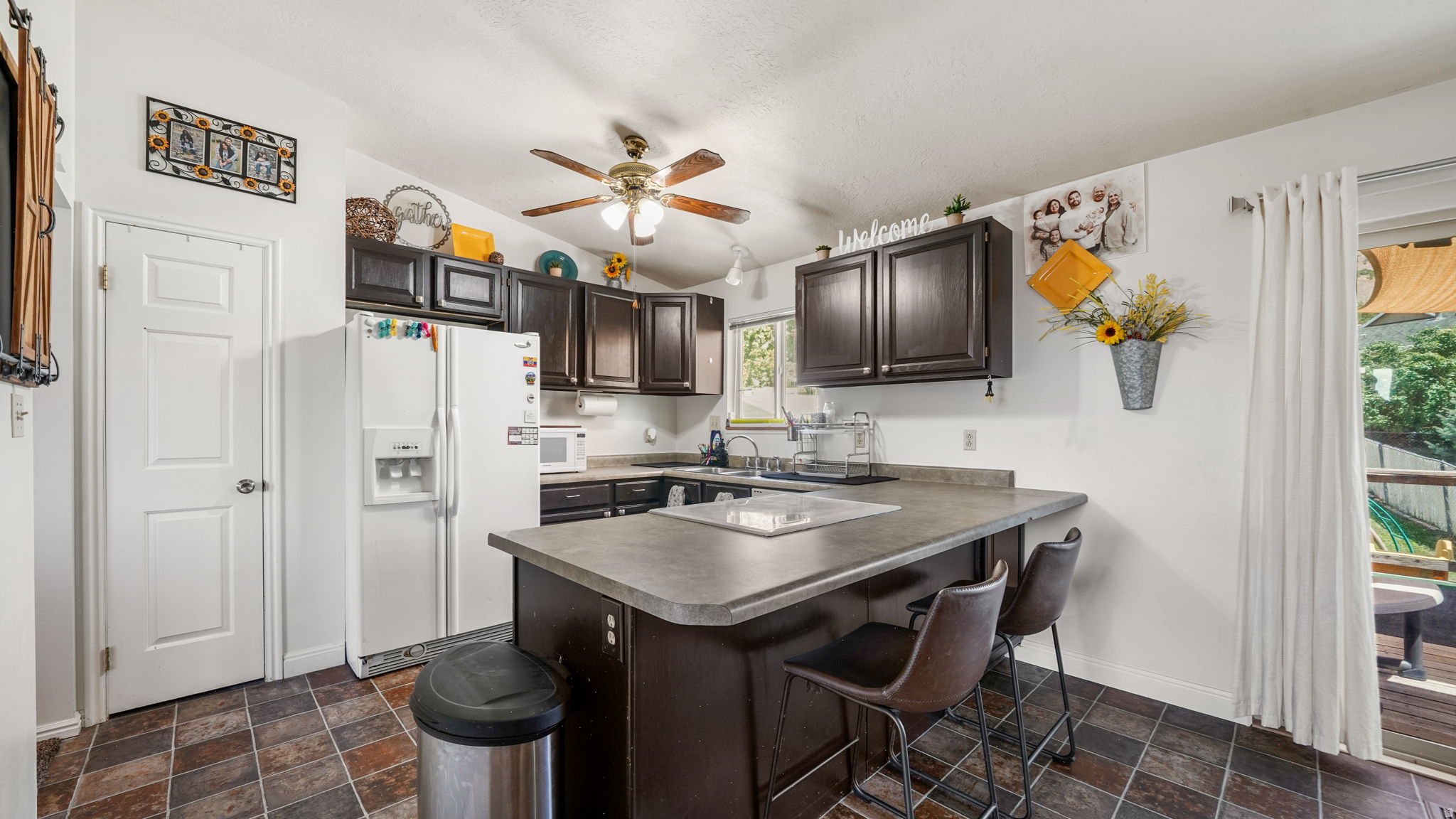 EAGLE RIDGE - Residential