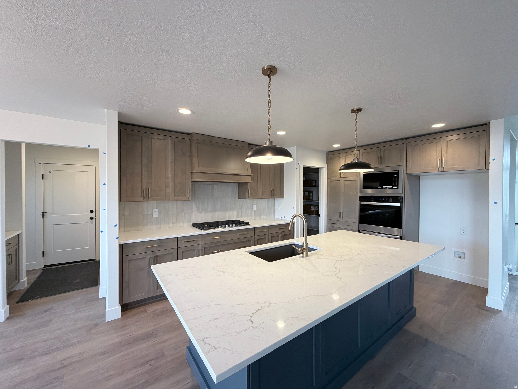 RIVERBEND FARMS - Residential