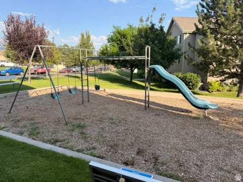 WESTBURY - Residential