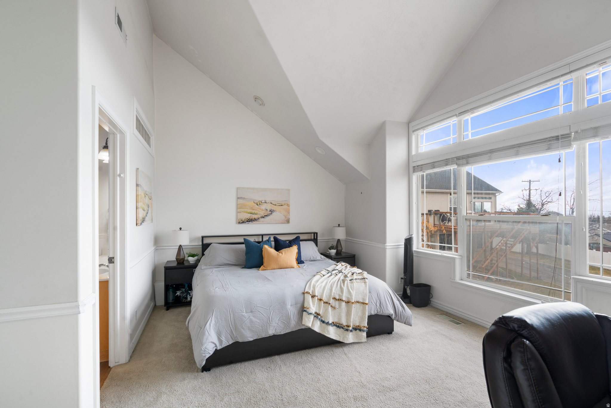 DAVIS TOWNHOMES - Residential