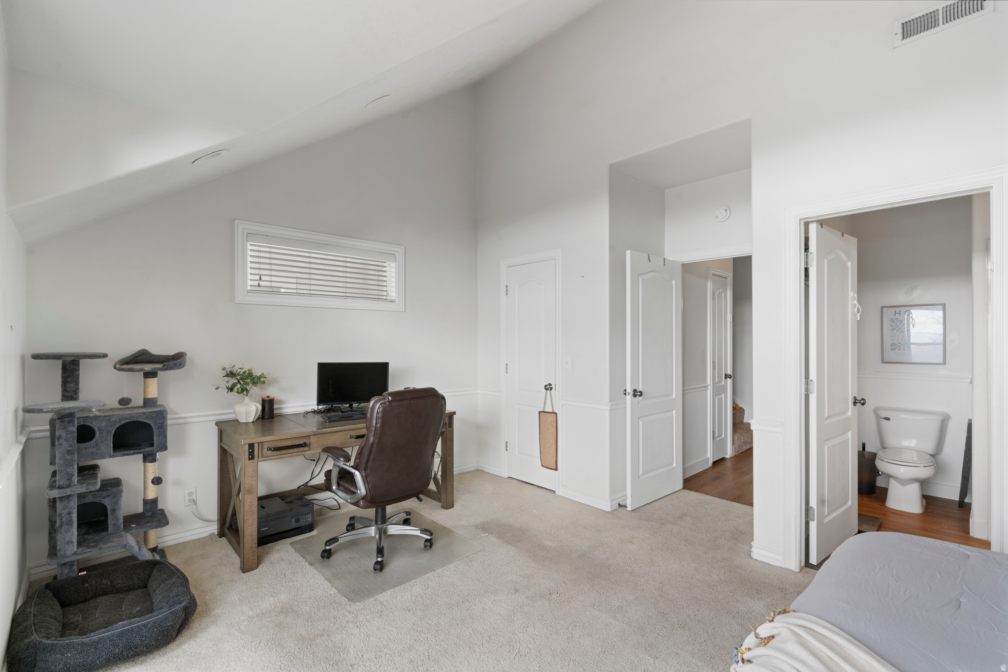 DAVIS TOWNHOMES - Residential