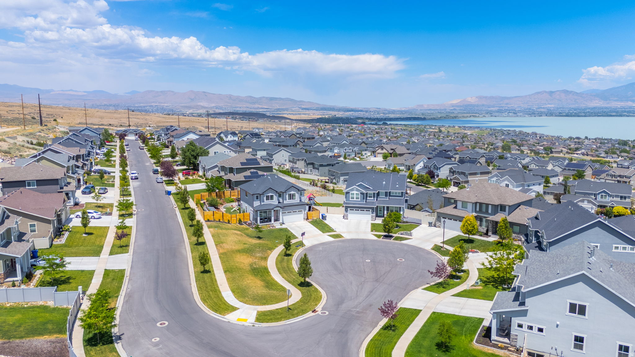THE VILLAGE OF FOX HOLLOW - Residential