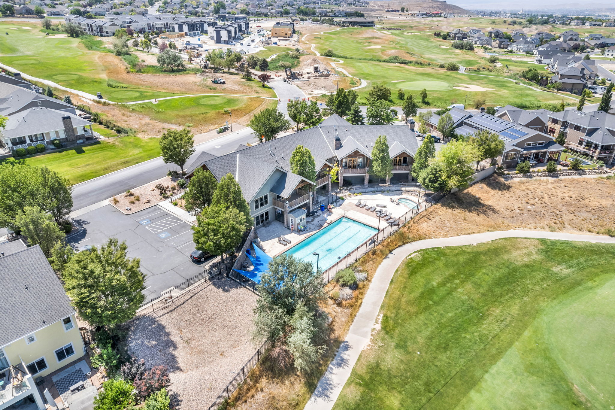 LAKESIDE - Residential