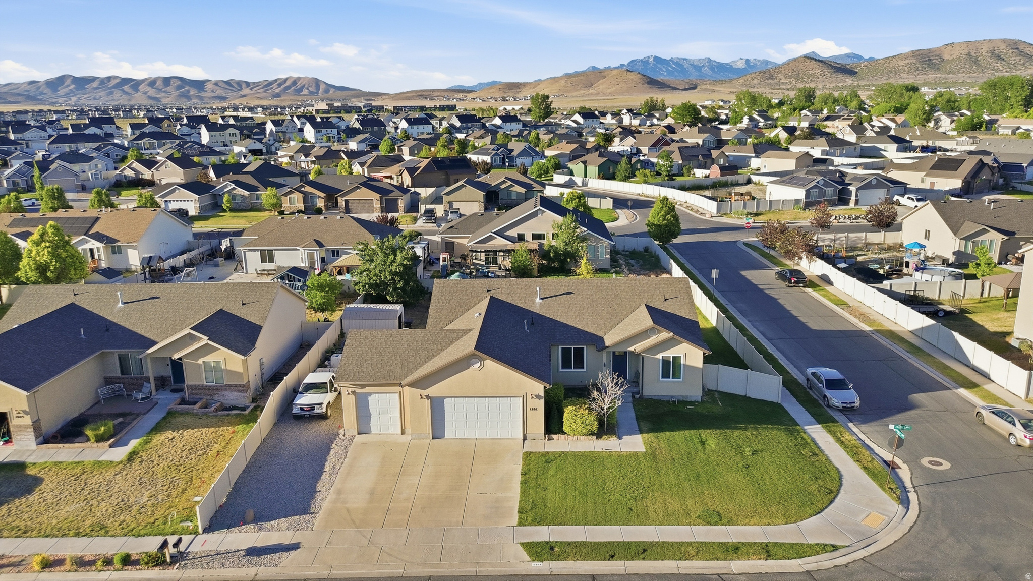 AUTUMN RIDGE PH 1 - Residential