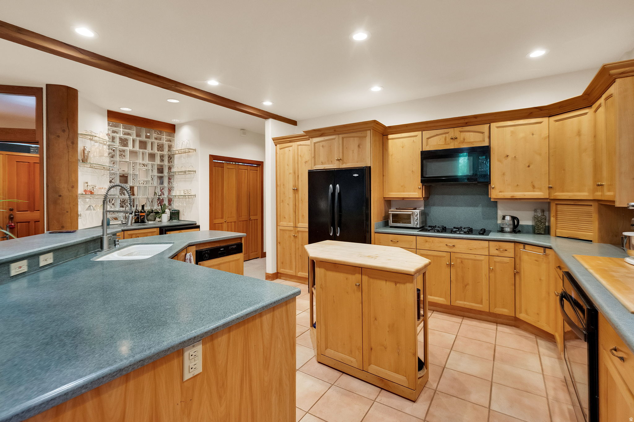 CARDIFF - Residential