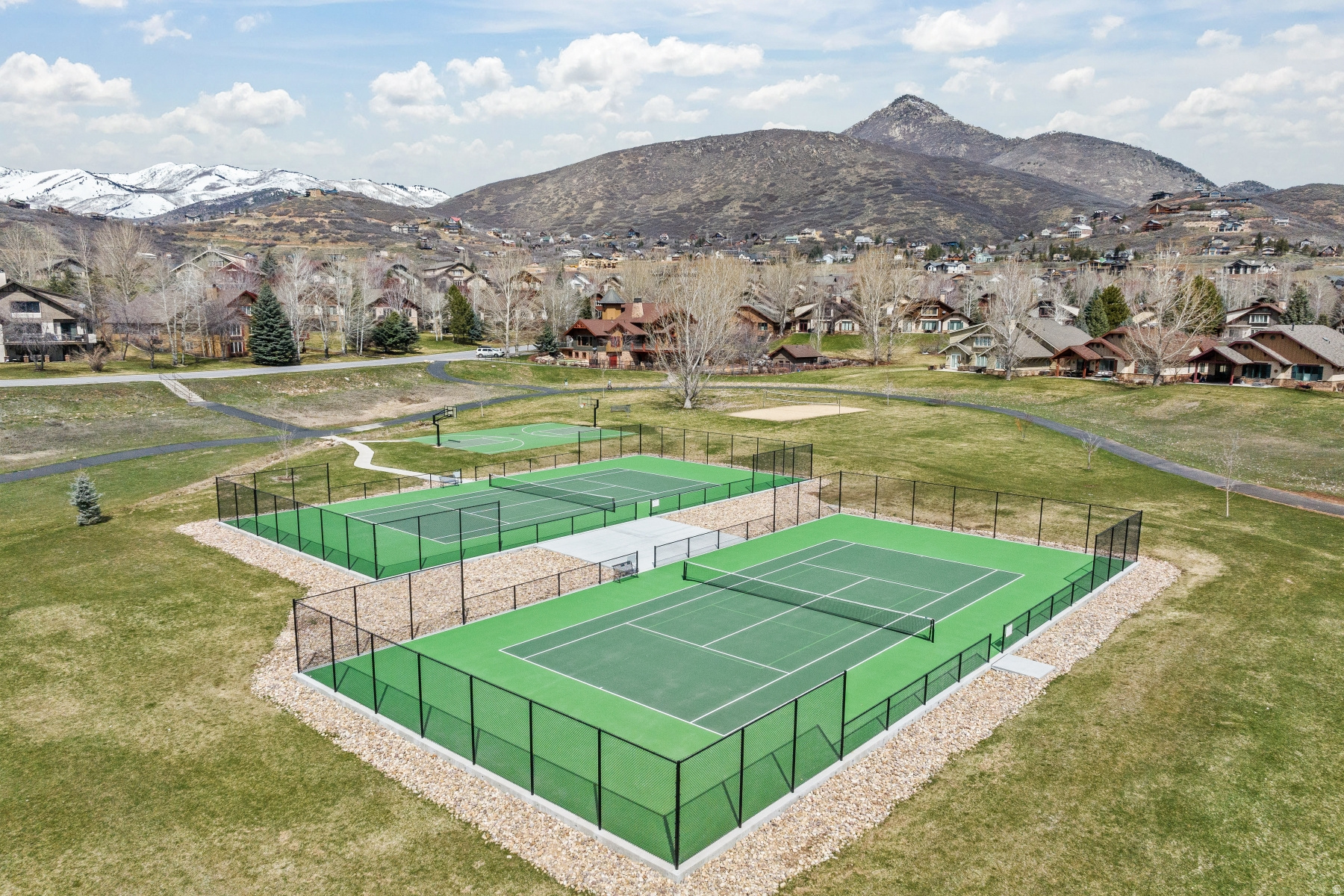 VALAIS P.U.D - Residential