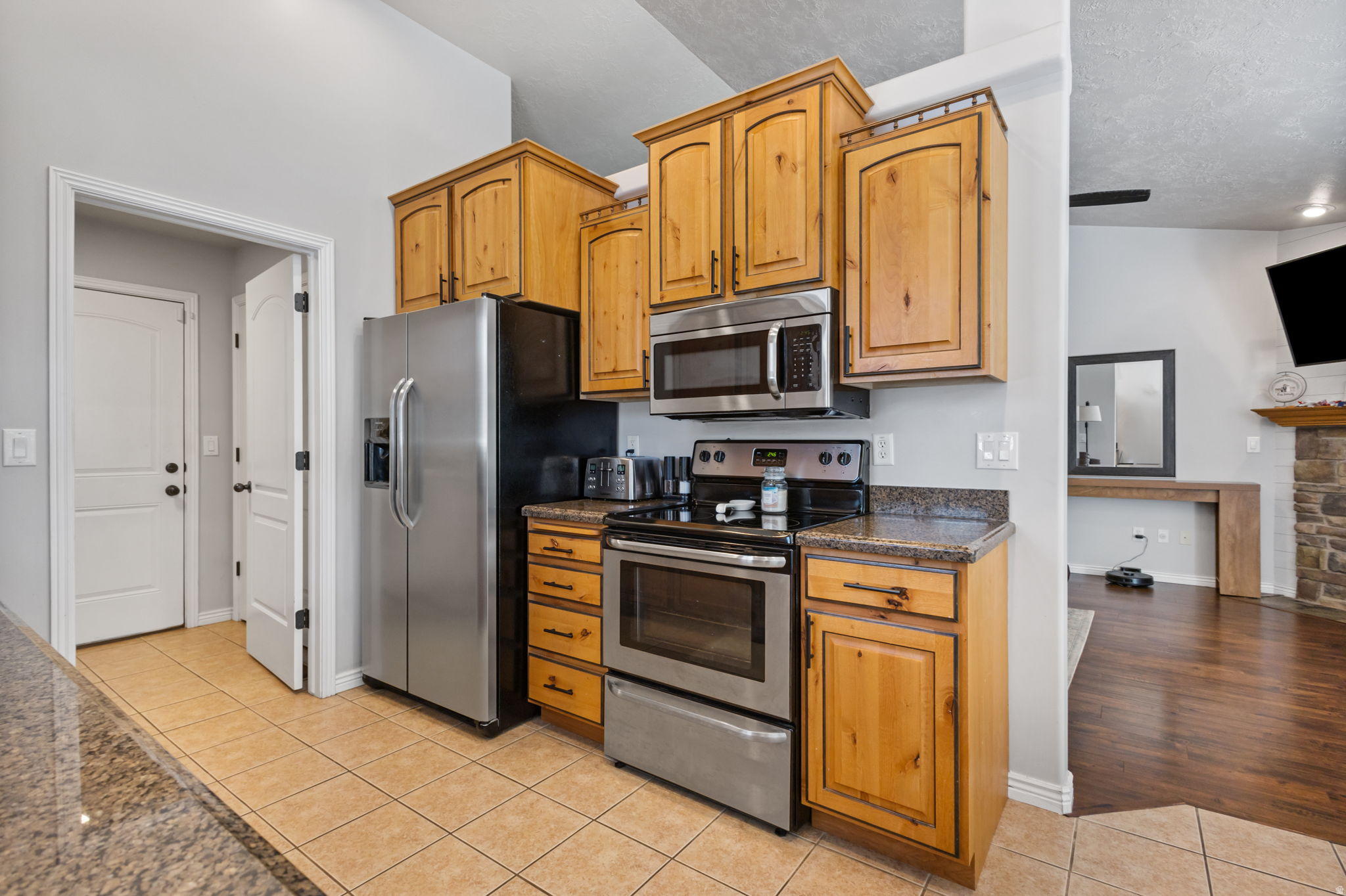 HERRIMAN VILLAGE - Residential