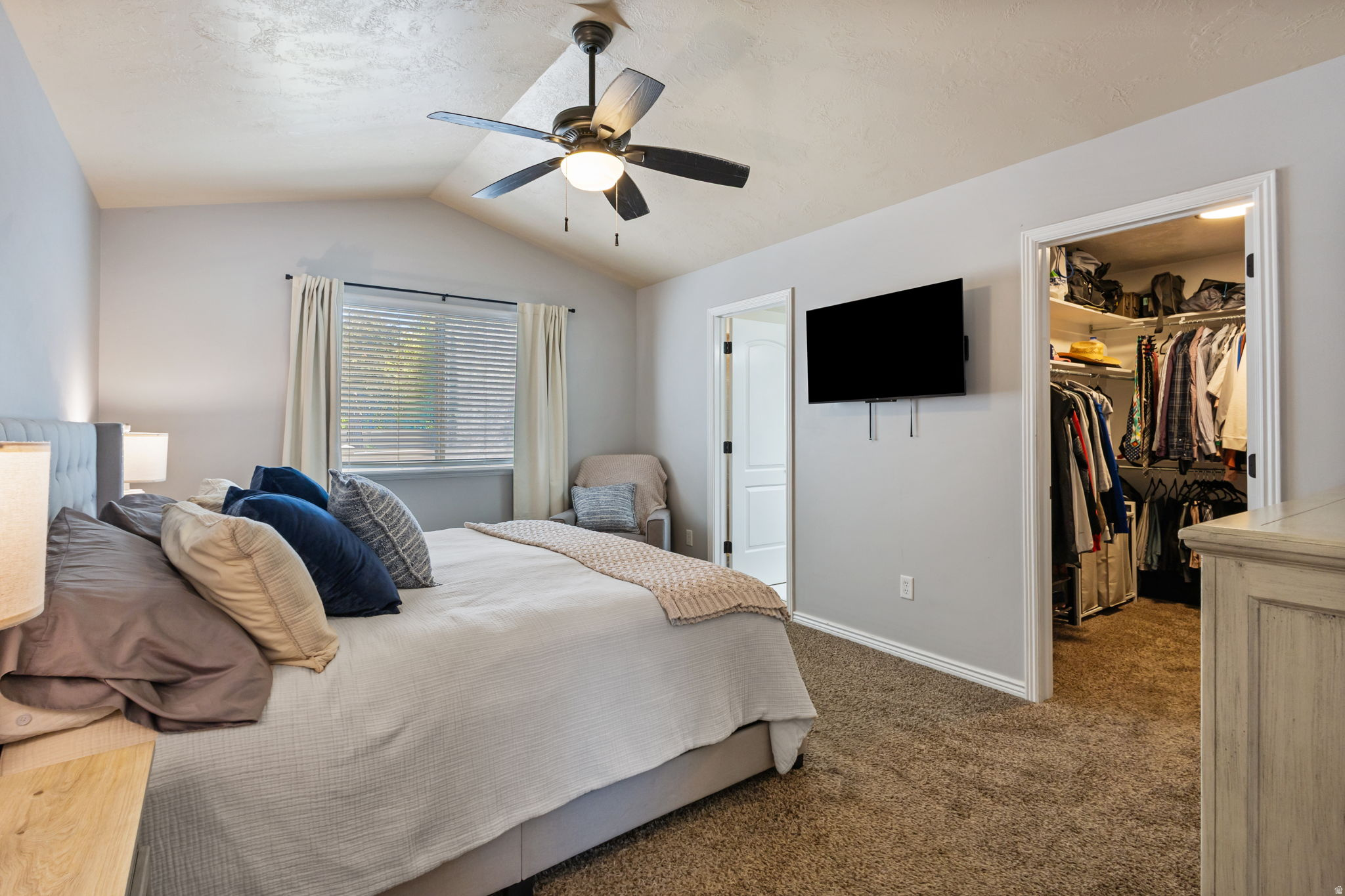 HERRIMAN VILLAGE - Residential