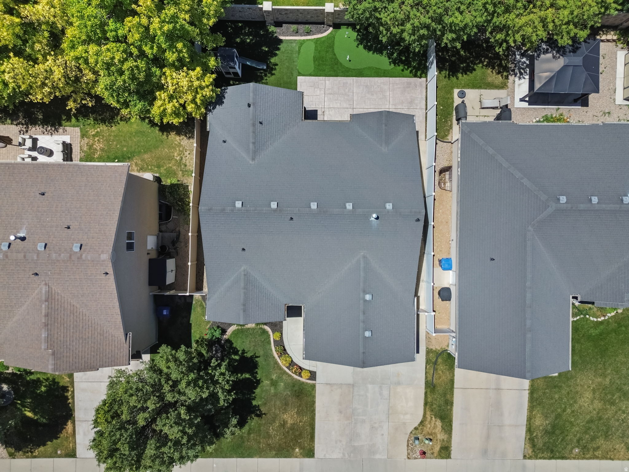 HERRIMAN VILLAGE - Residential