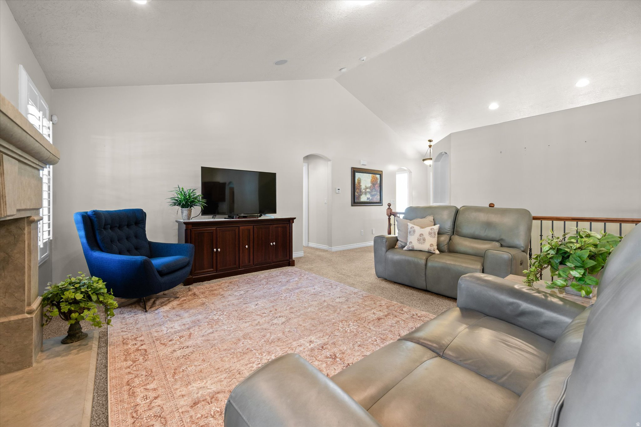 CRYSTAL CREEK - Residential