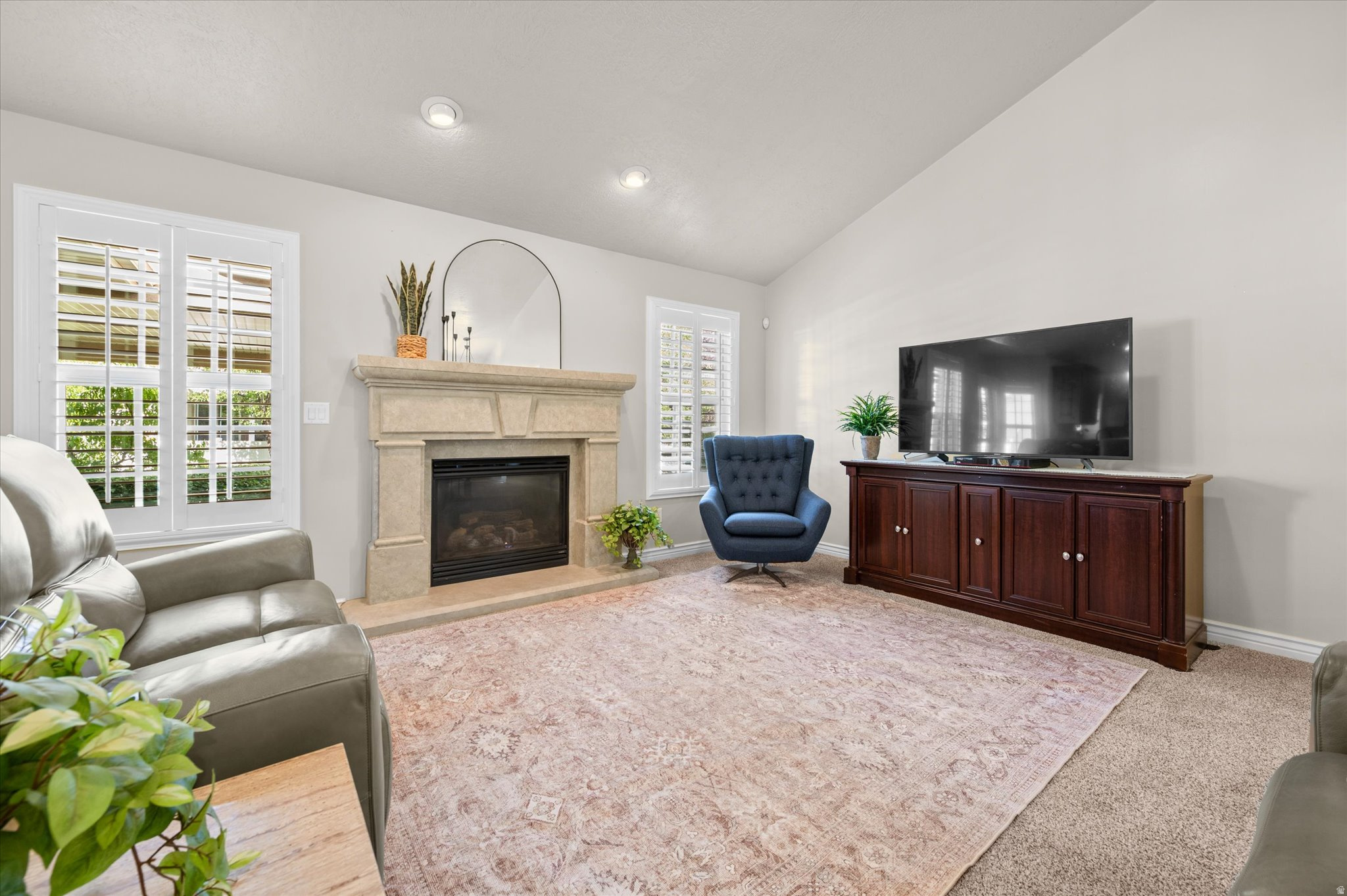 CRYSTAL CREEK - Residential