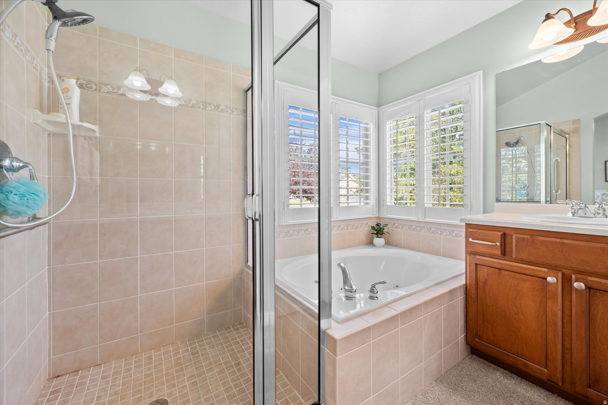 CRYSTAL CREEK - Residential