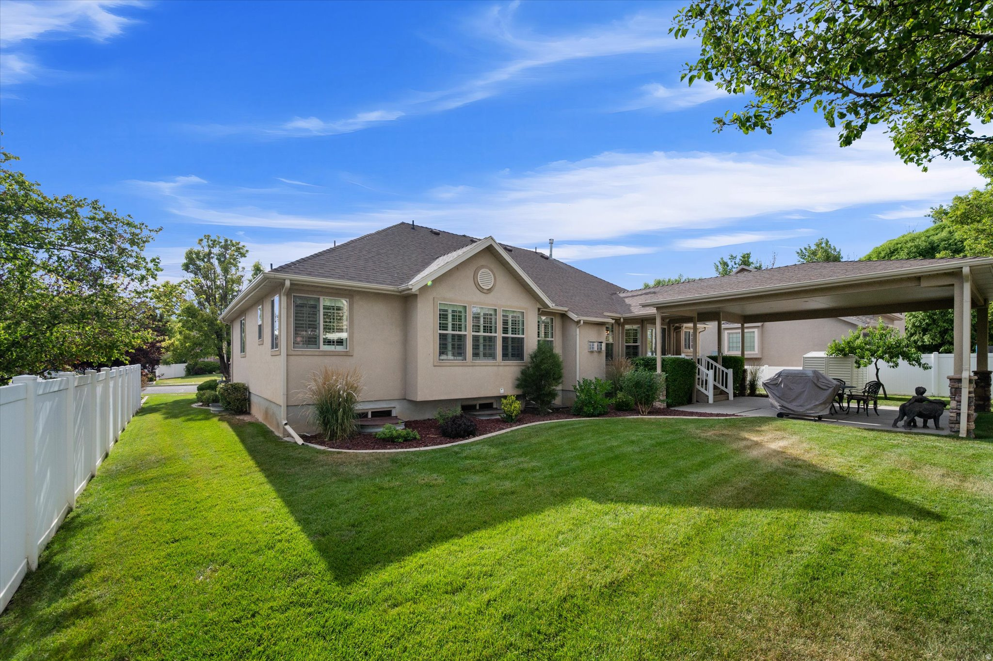 CRYSTAL CREEK - Residential
