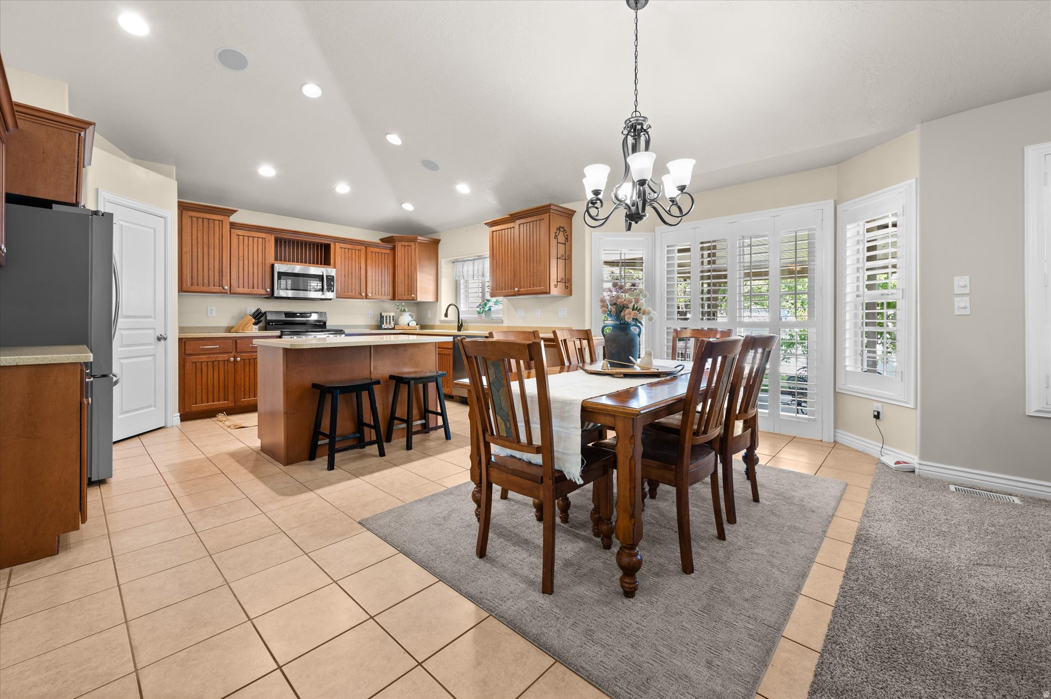 CRYSTAL CREEK - Residential