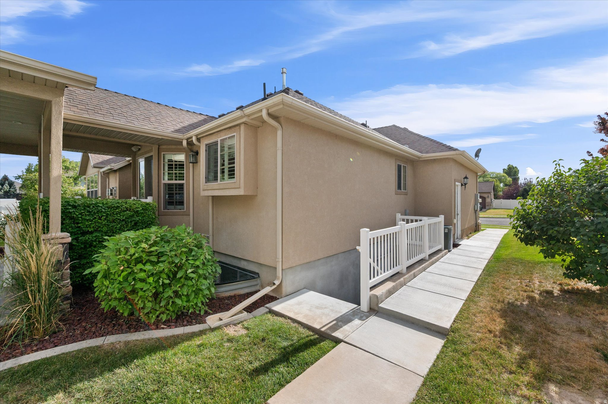CRYSTAL CREEK - Residential