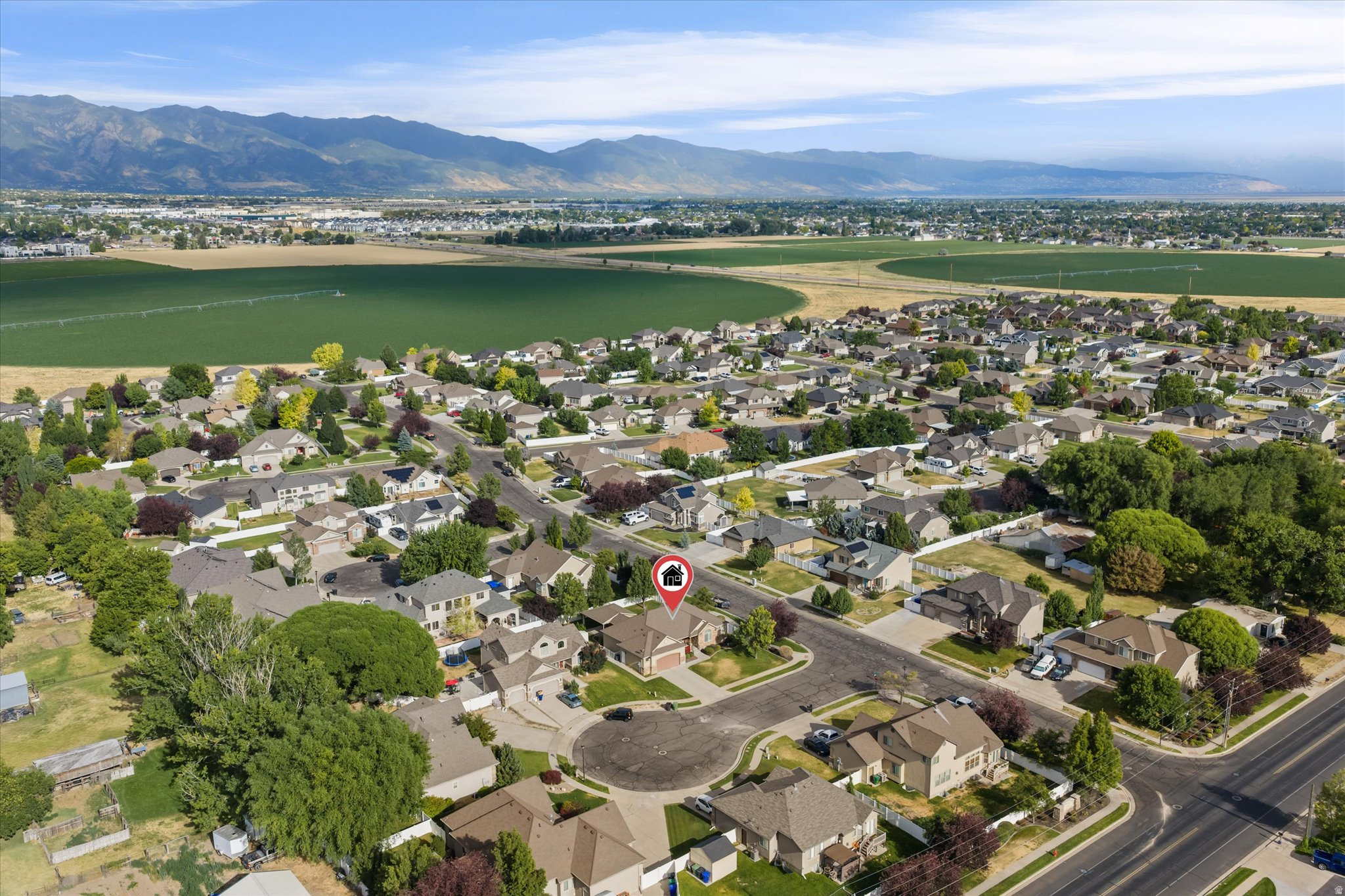 CRYSTAL CREEK - Residential