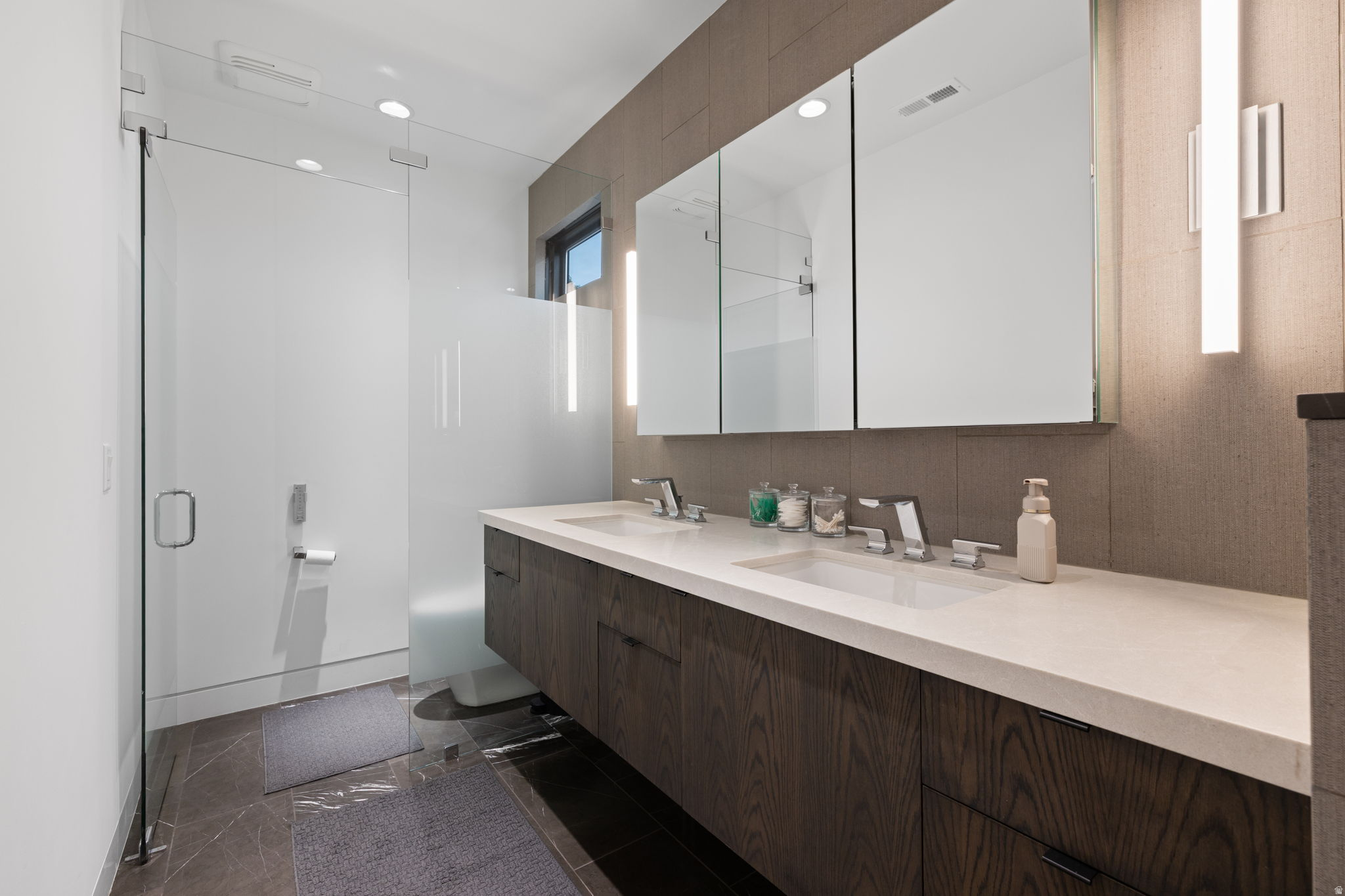 PLAT B - Residential