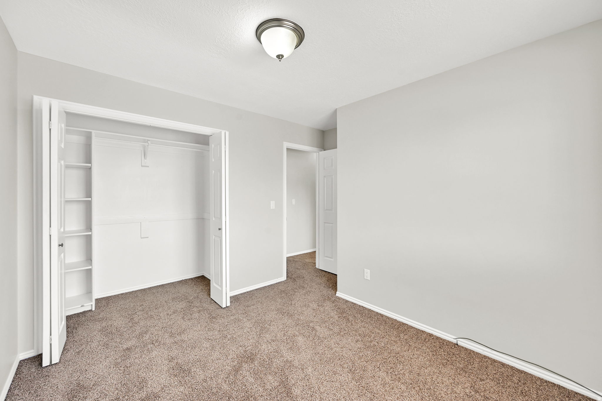 EAST MEADOW - Residential