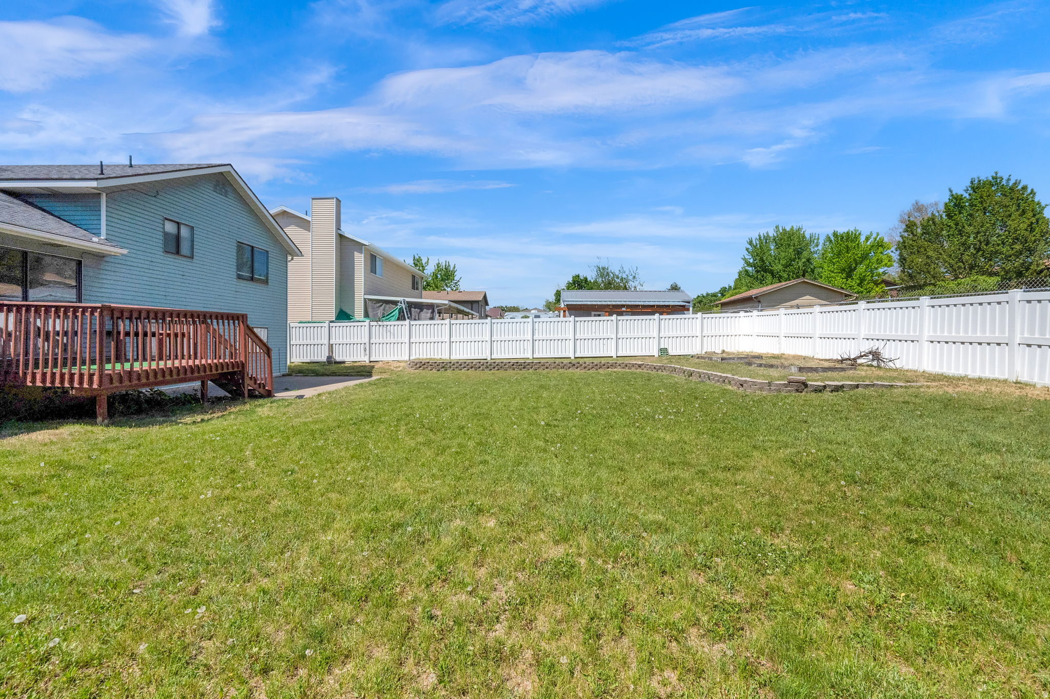 EAST MEADOW - Residential