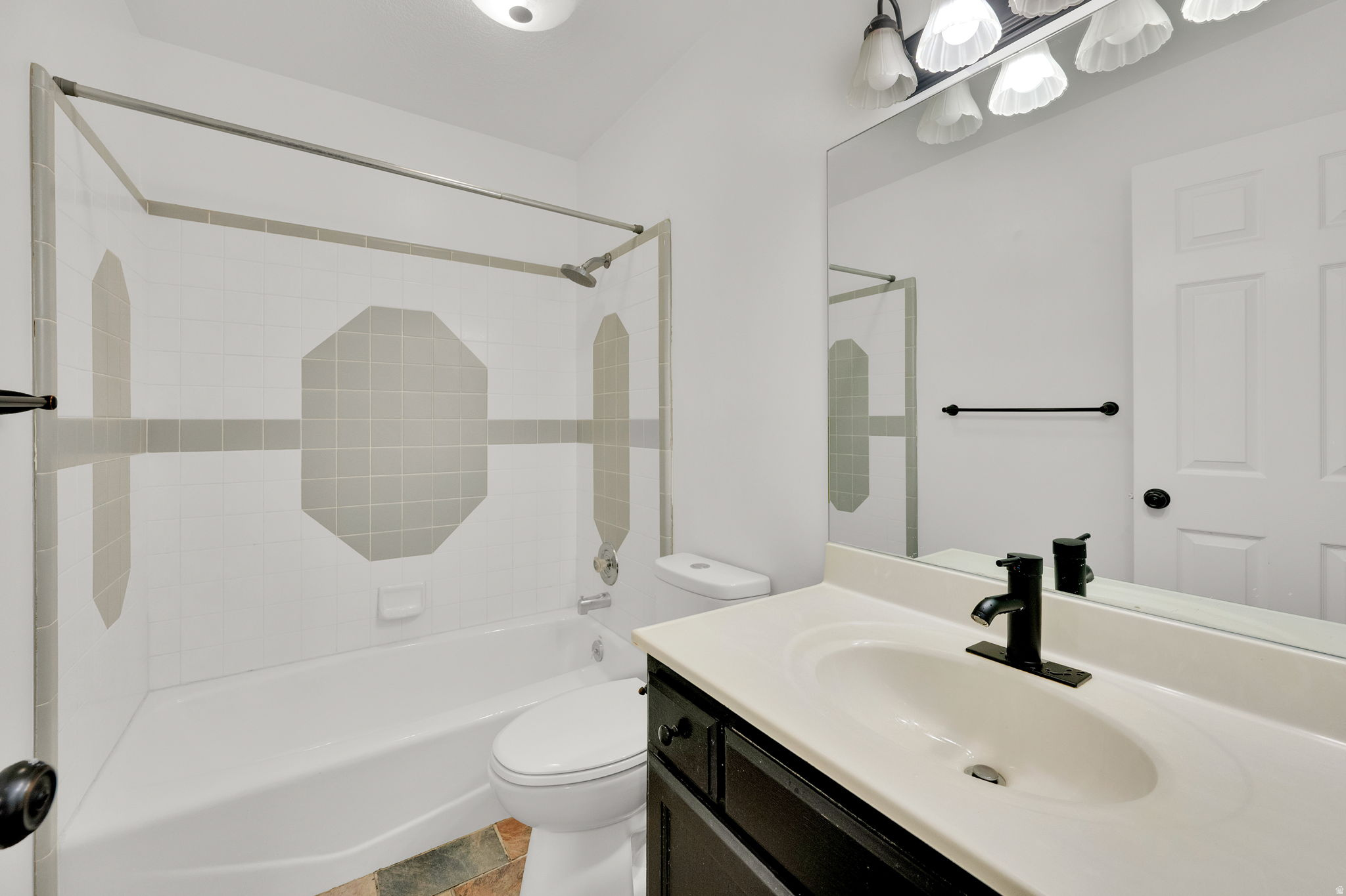 EAST MEADOW - Residential
