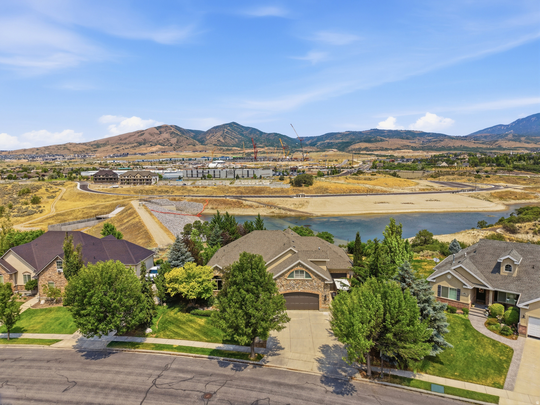 CANTERBURY NORTH - Residential
