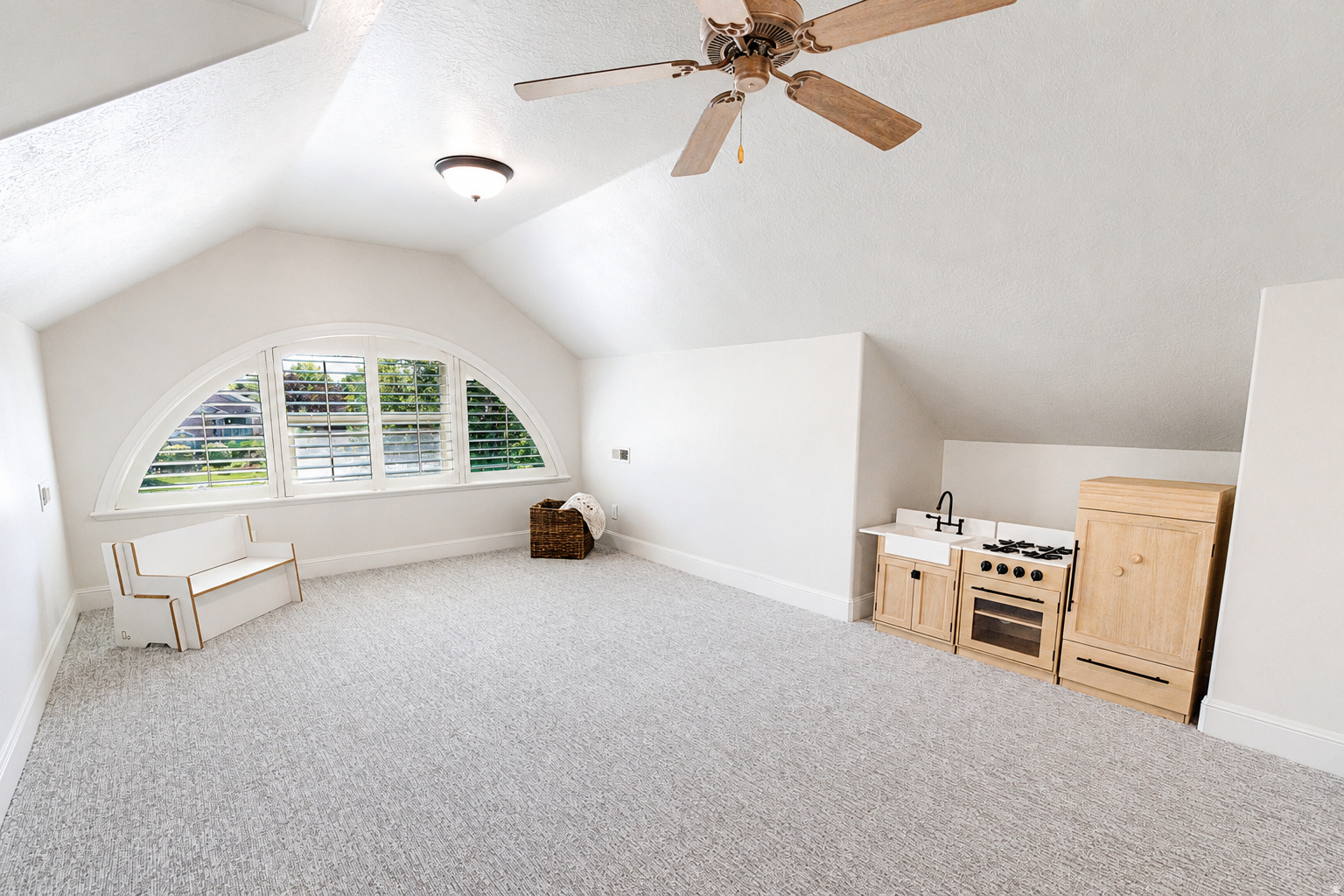 CANTERBURY NORTH - Residential