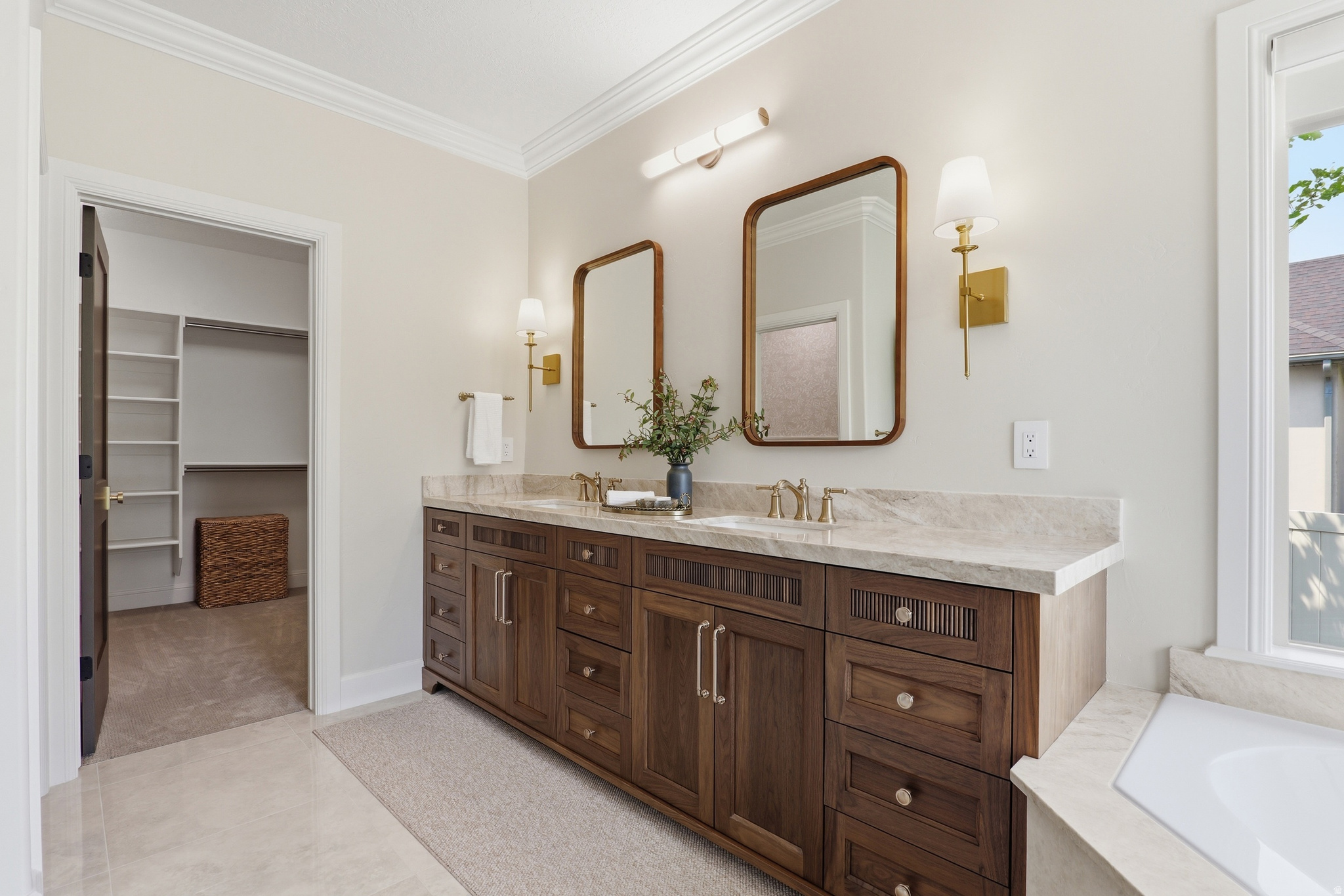 CANTERBURY NORTH - Residential