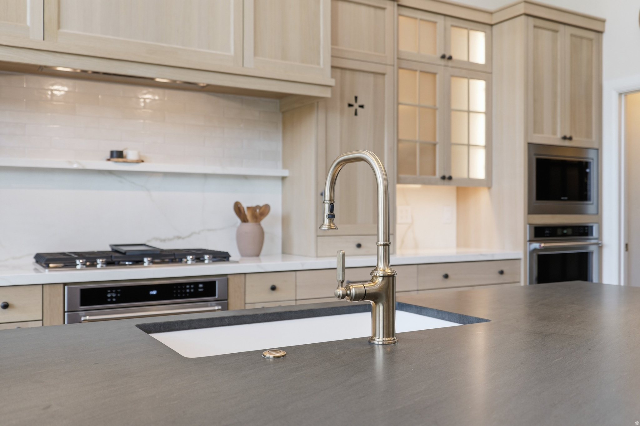 CANTERBURY NORTH - Residential