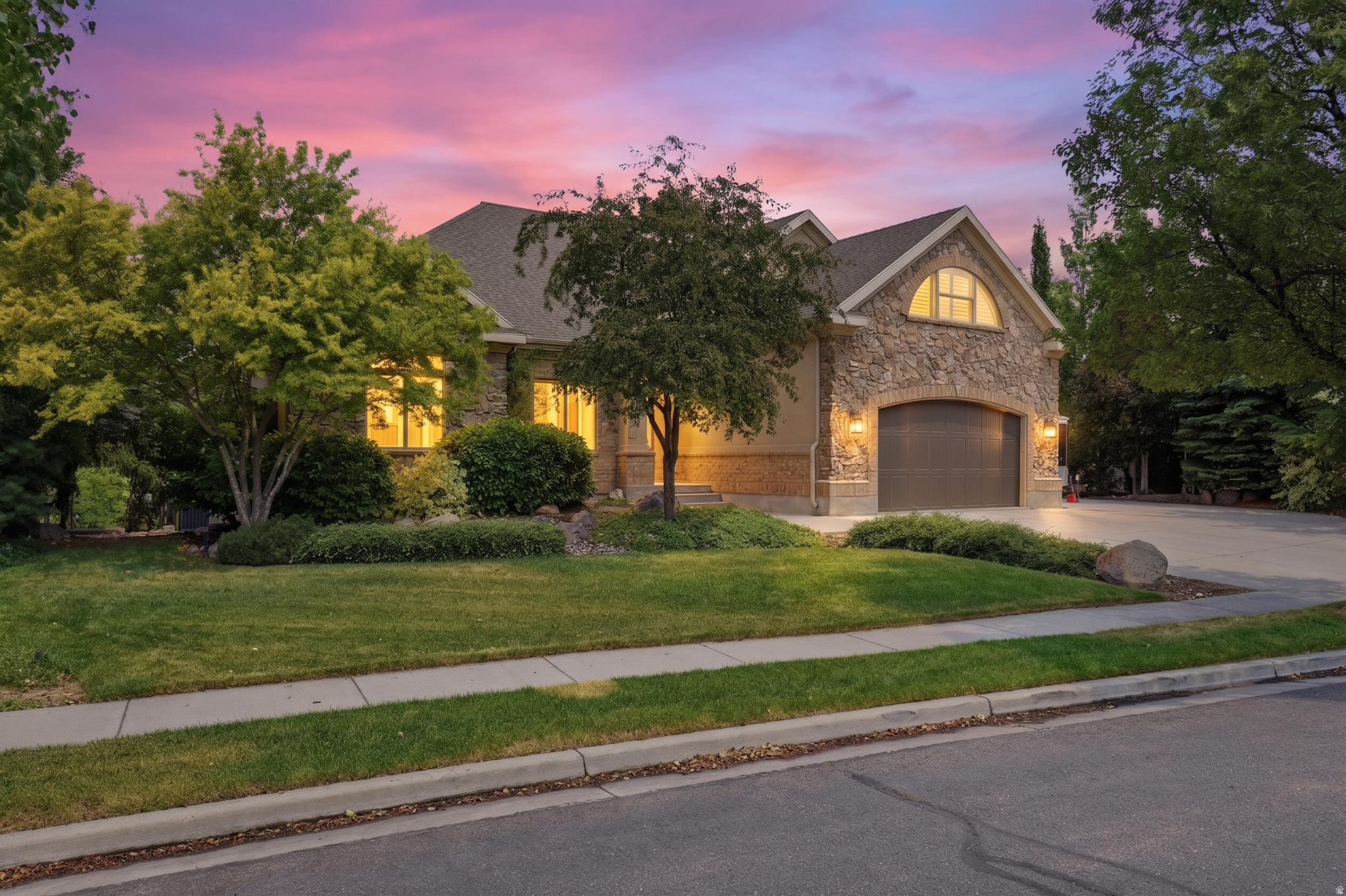 CANTERBURY NORTH - Residential