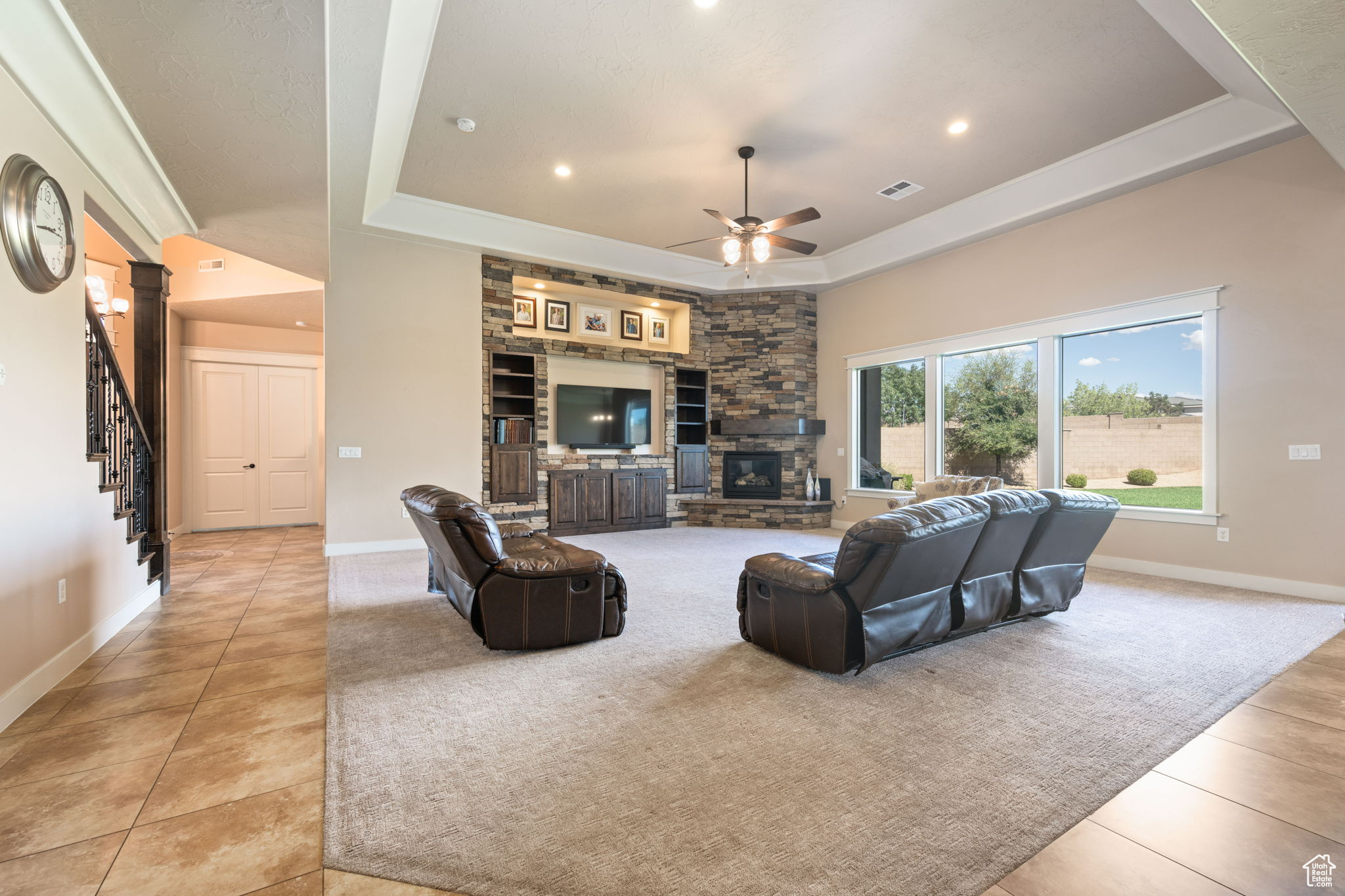 GENTRY LANE - Residential