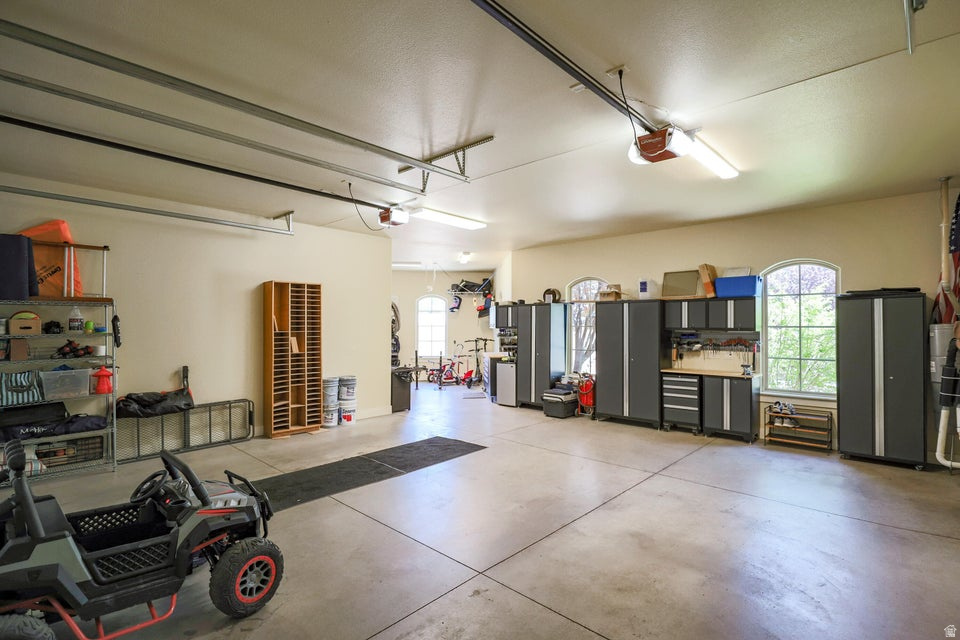 HERITAGE ESTATES PH 5 - Residential