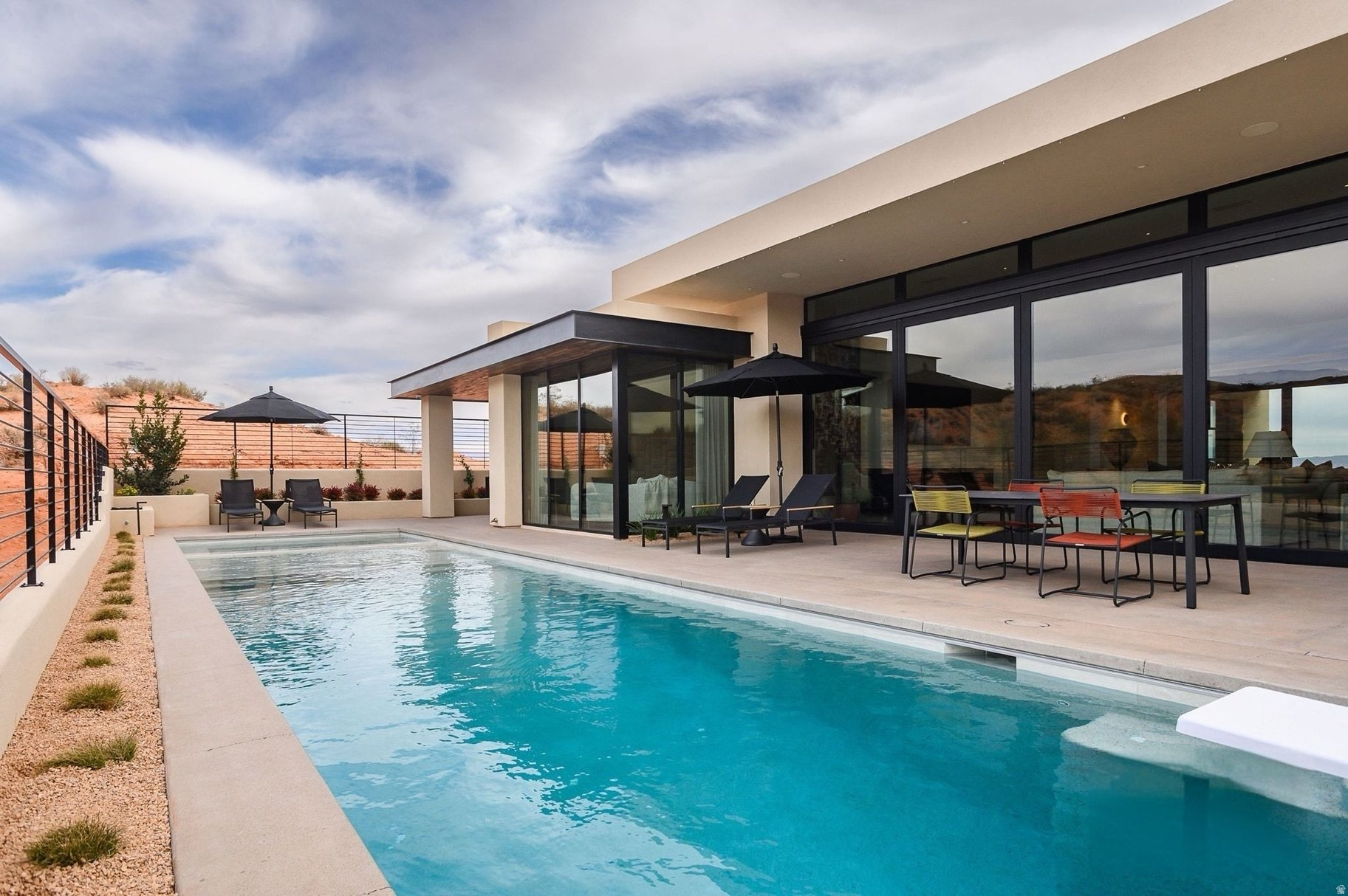 SOLENTE VILLAGE - Residential