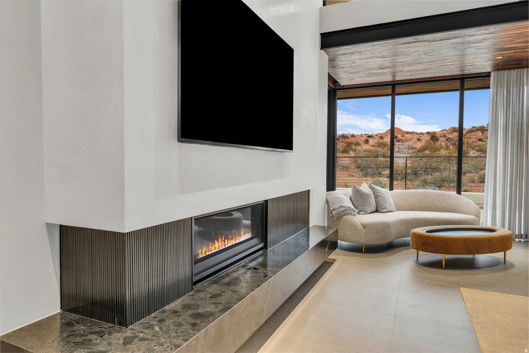 SOLENTE VILLAGE - Residential