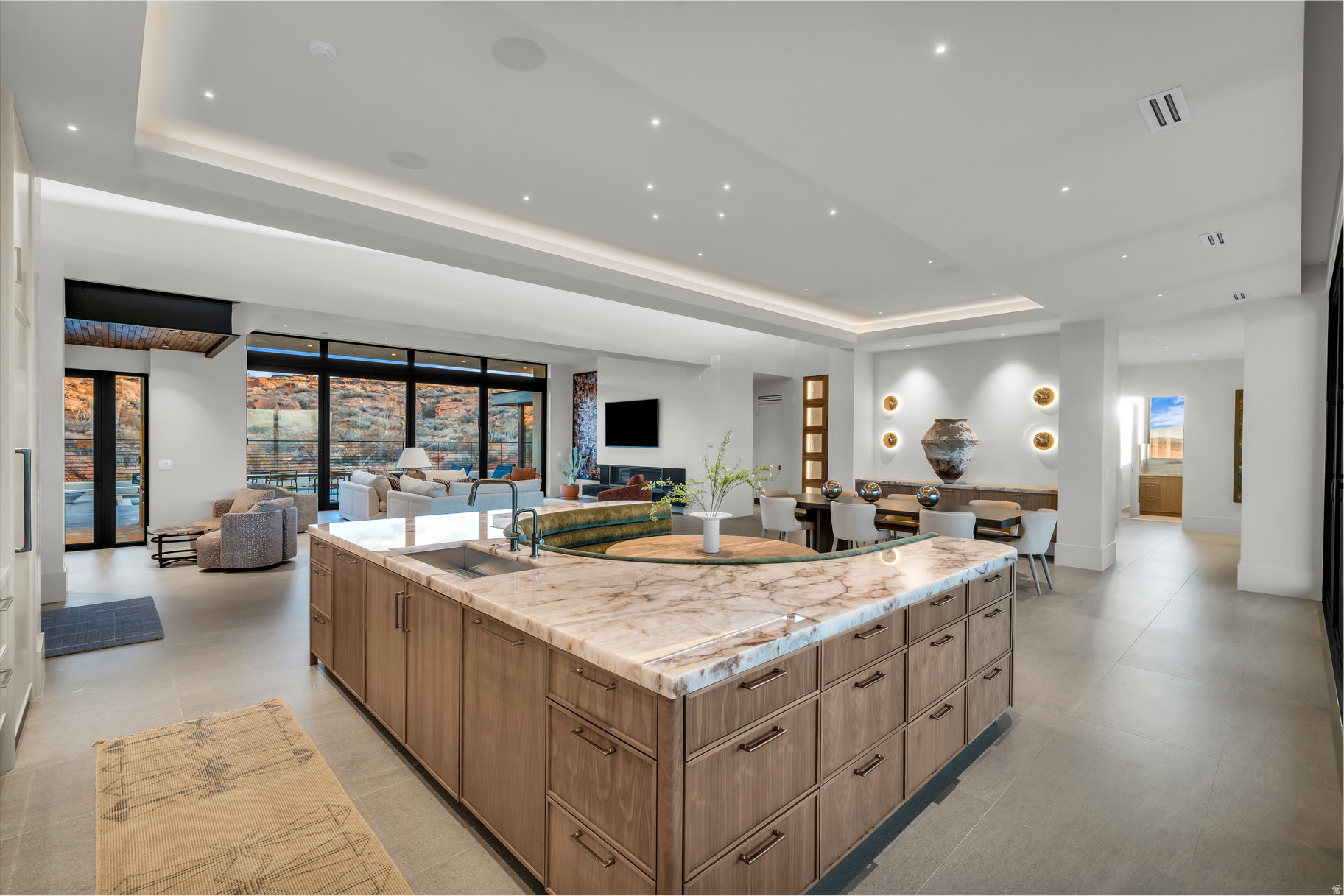 SOLENTE VILLAGE - Residential