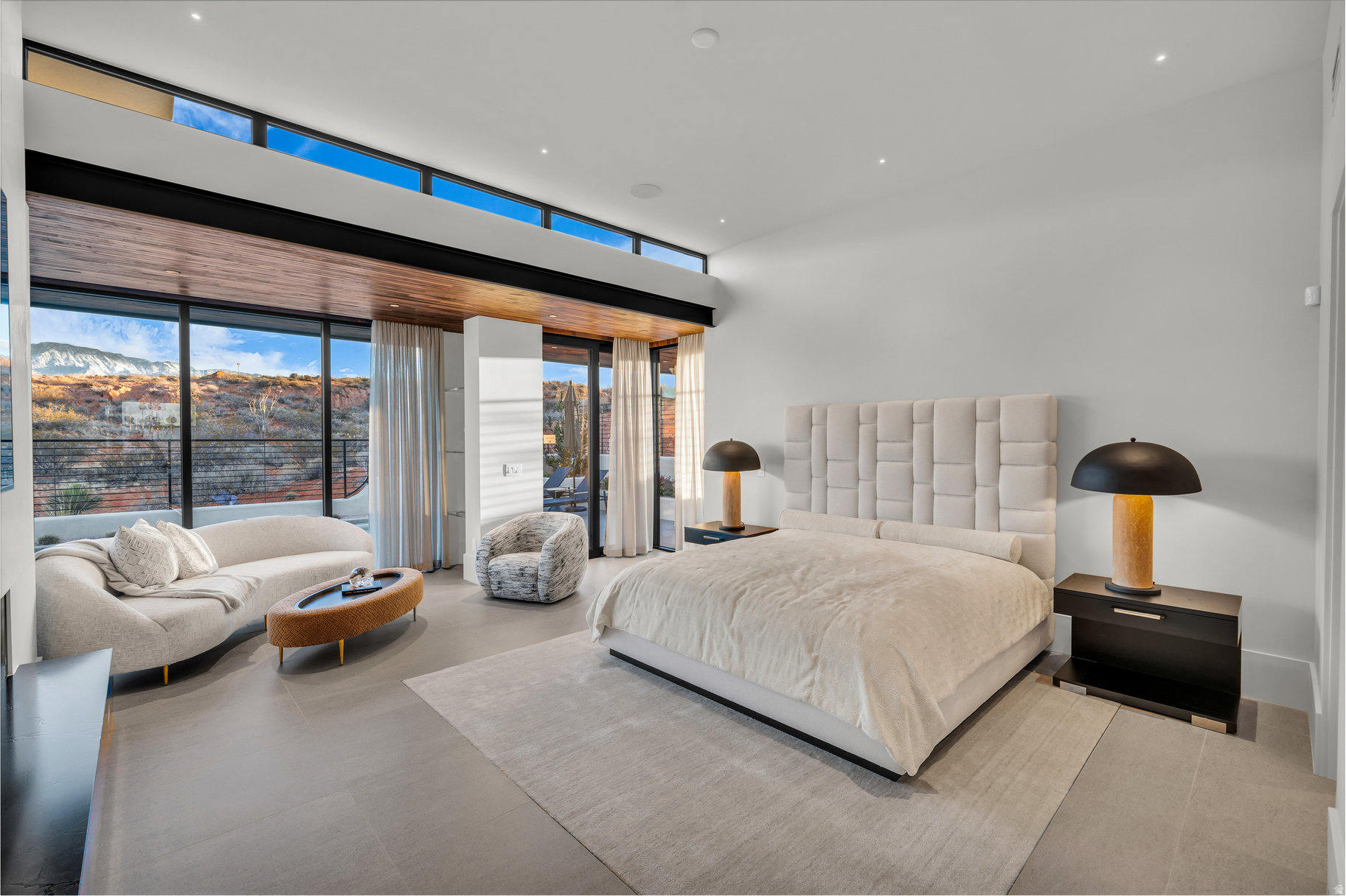 SOLENTE VILLAGE - Residential