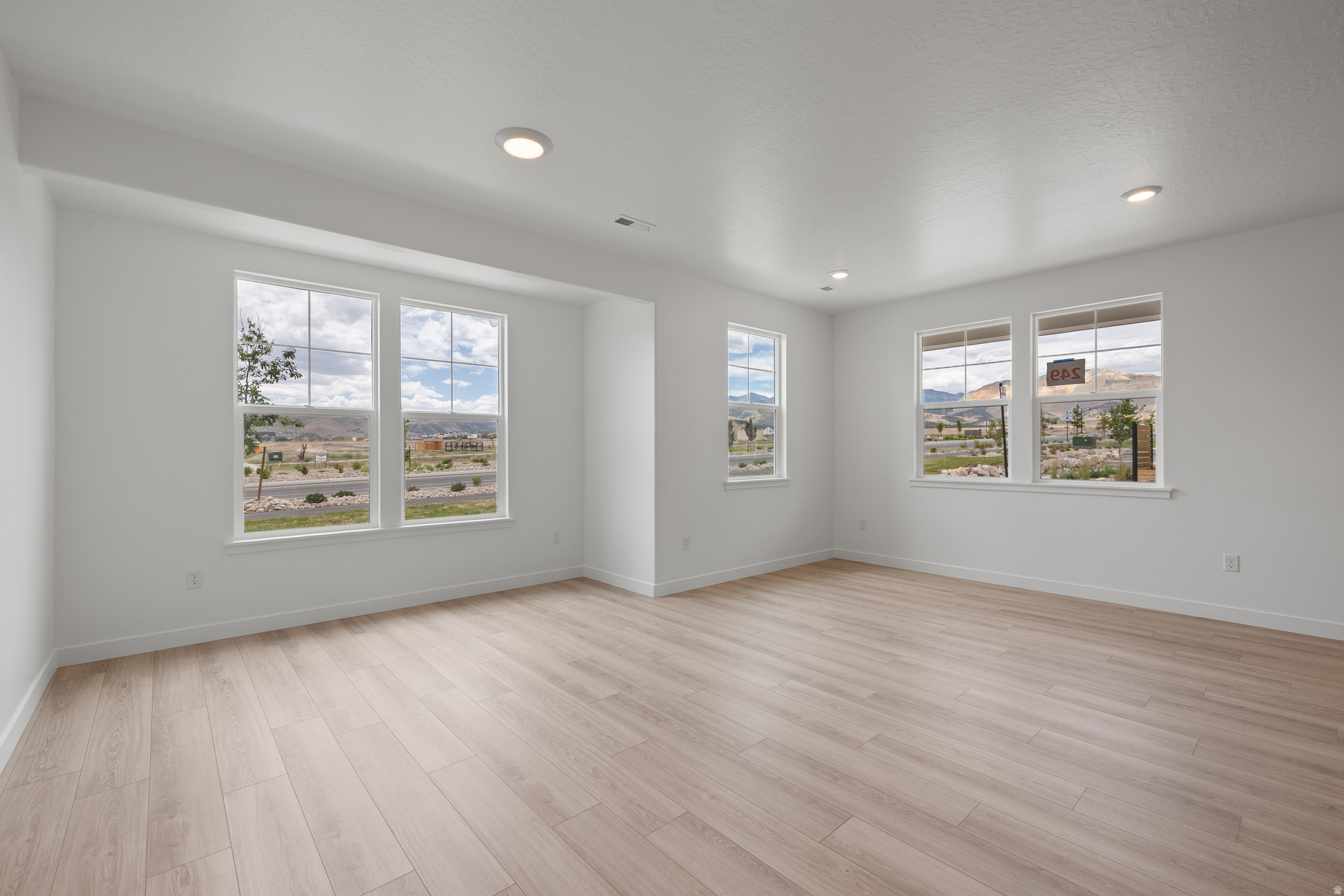 JOSHUA TREE - Residential