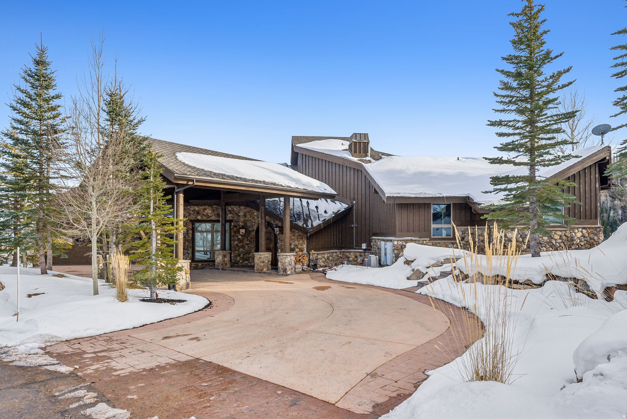 COLONY AT WHITE PINE - Residential