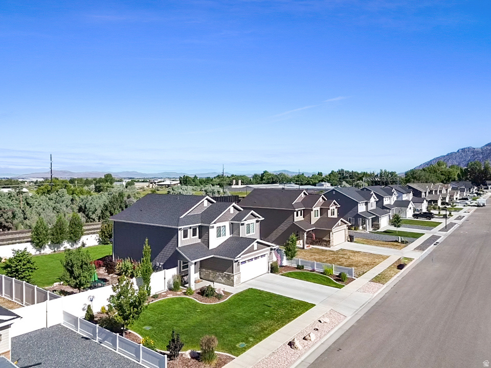 NORTHVIEW - Residential