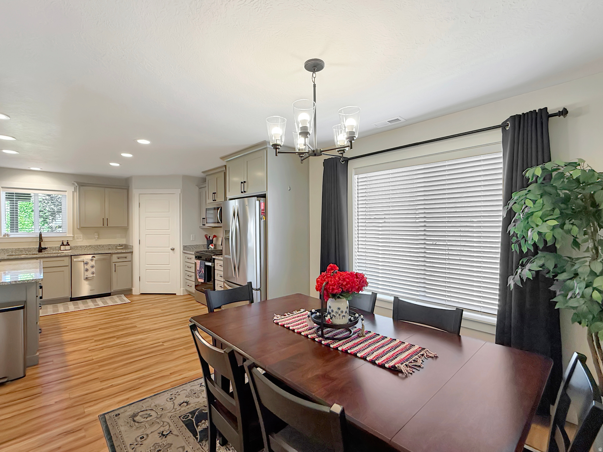 NORTHVIEW - Residential