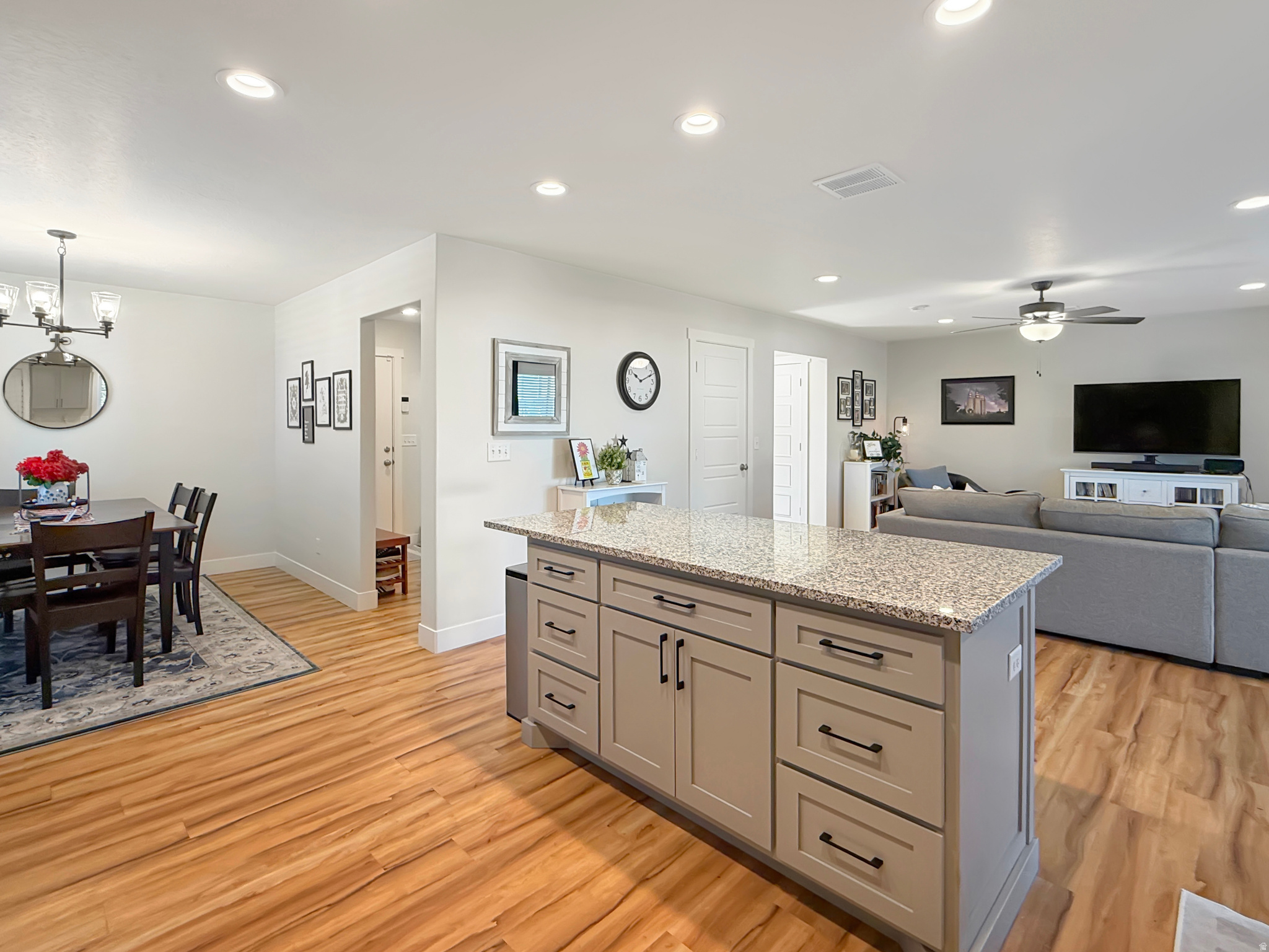 NORTHVIEW - Residential