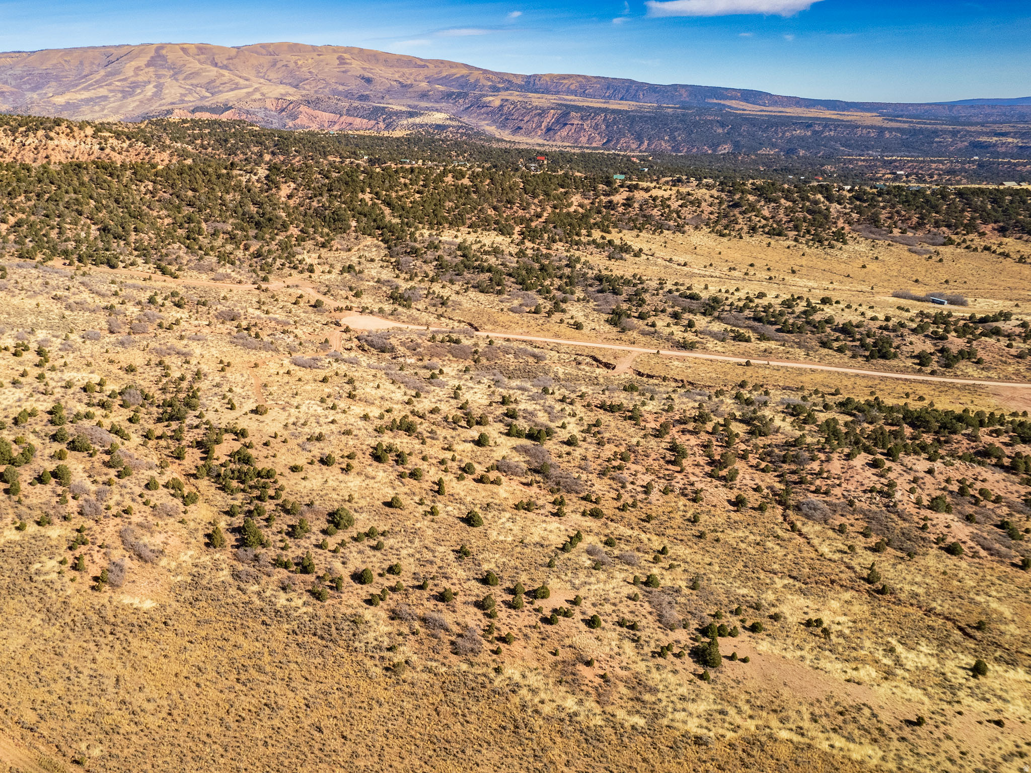 OAK HILLS RANCH - Land