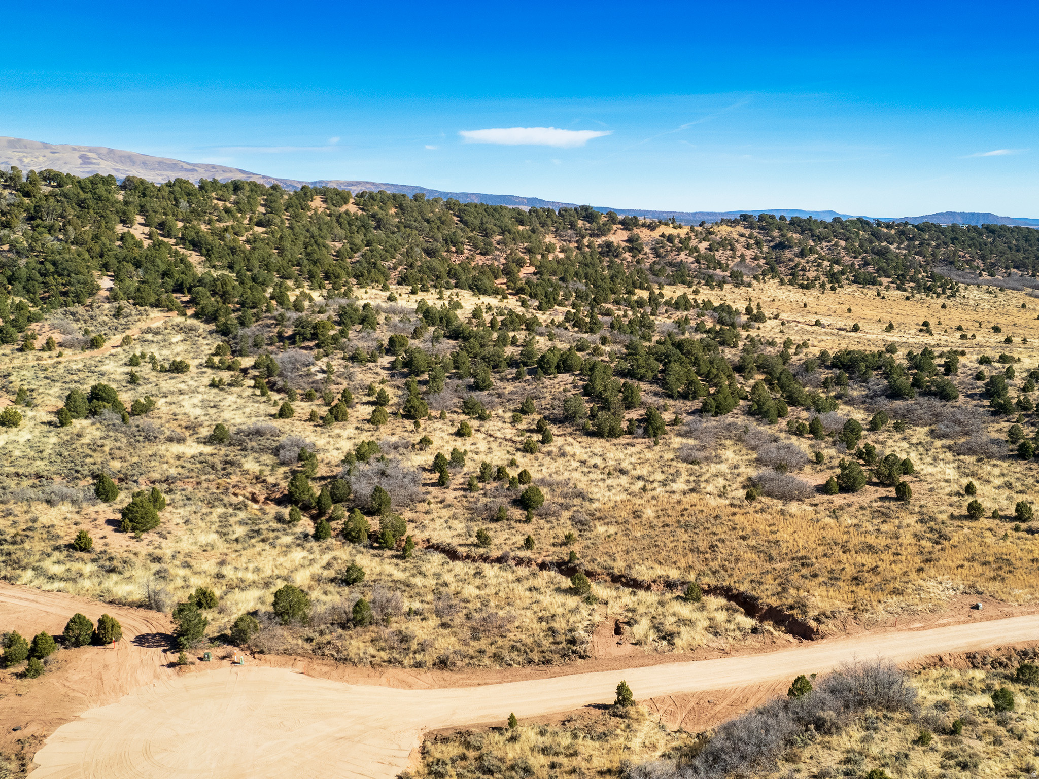 OAK HILLS RANCH - Land