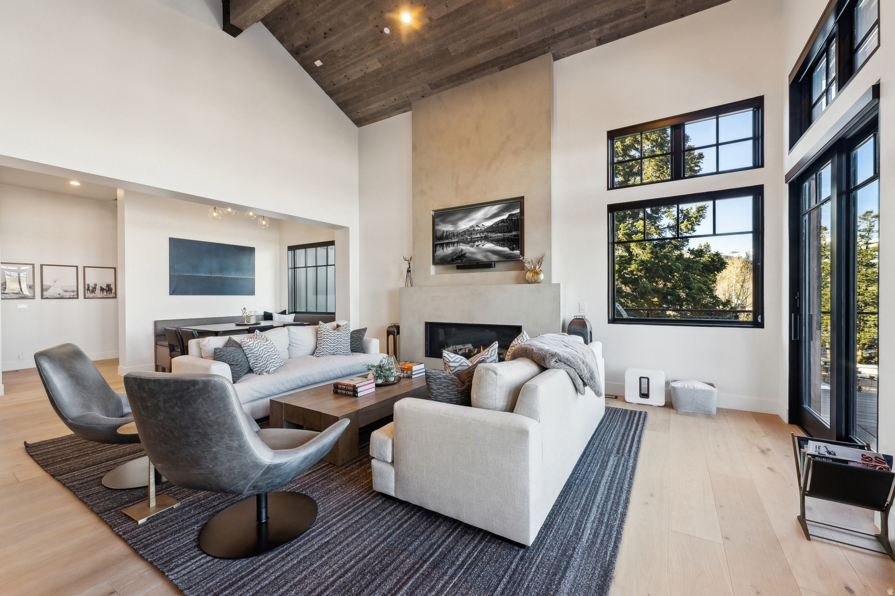 STAG LODGE - Residential