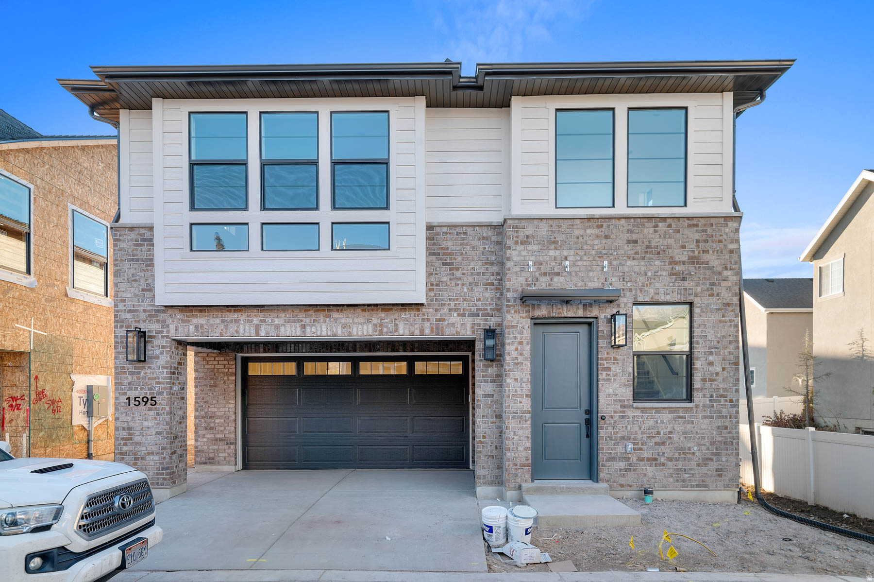 BROADVIEW SHORES COTTAGES 802 - Residential