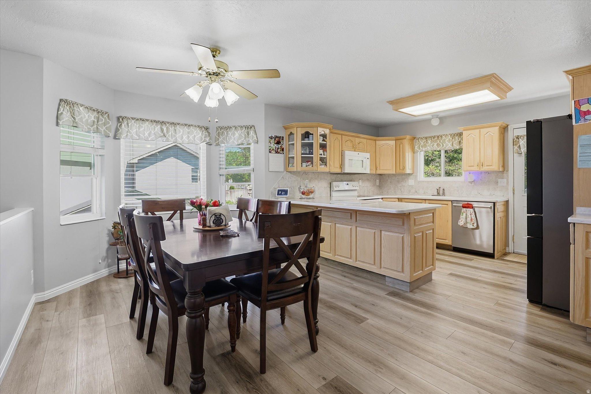 PEACH TREE ESTATES PH2 - Residential
