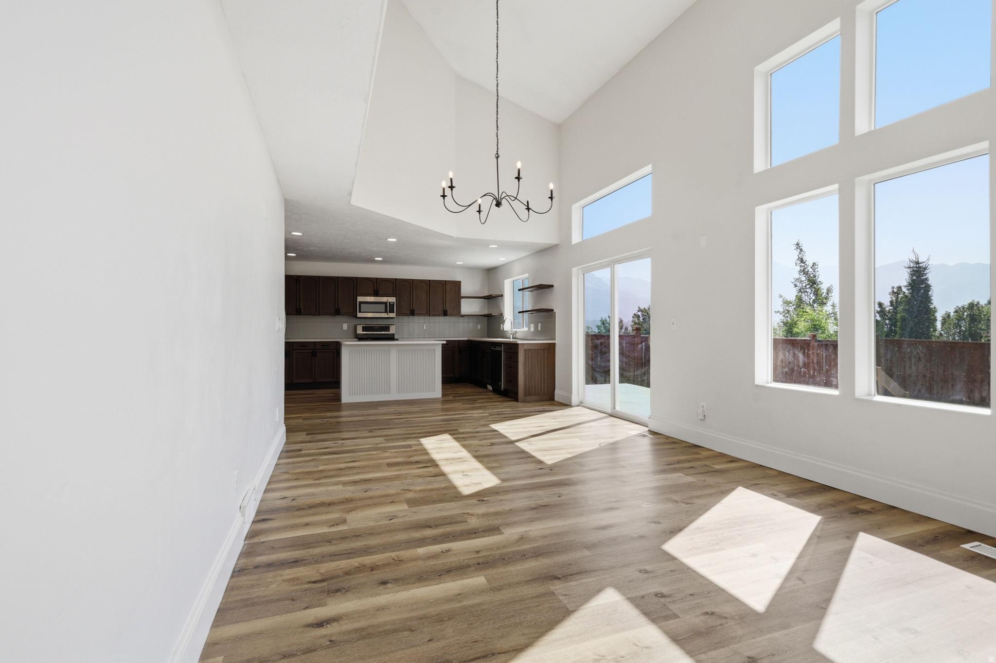 SUNCREST - Residential