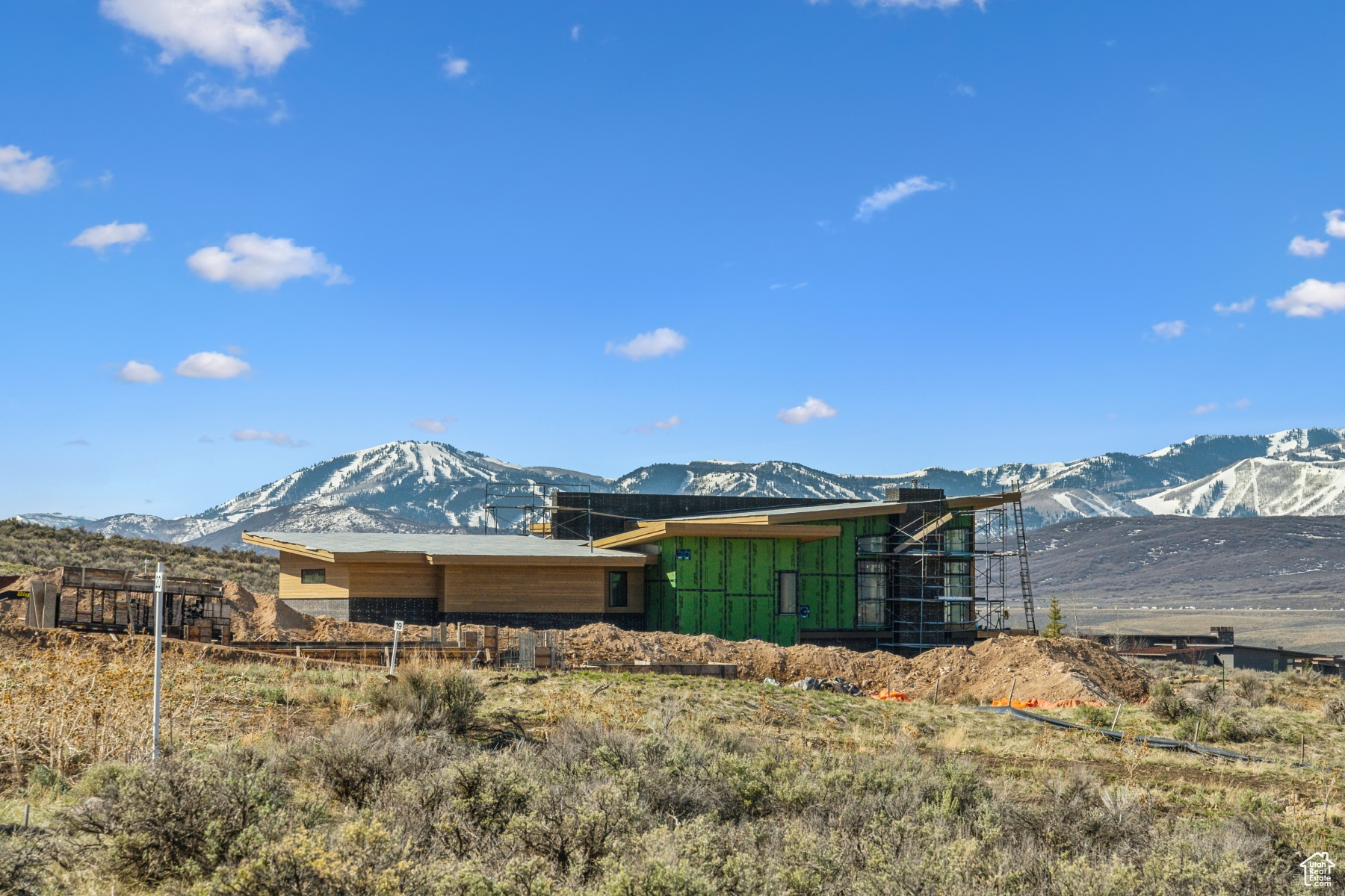 PROMONTORY SAGE HILLS ESTATES - Residential