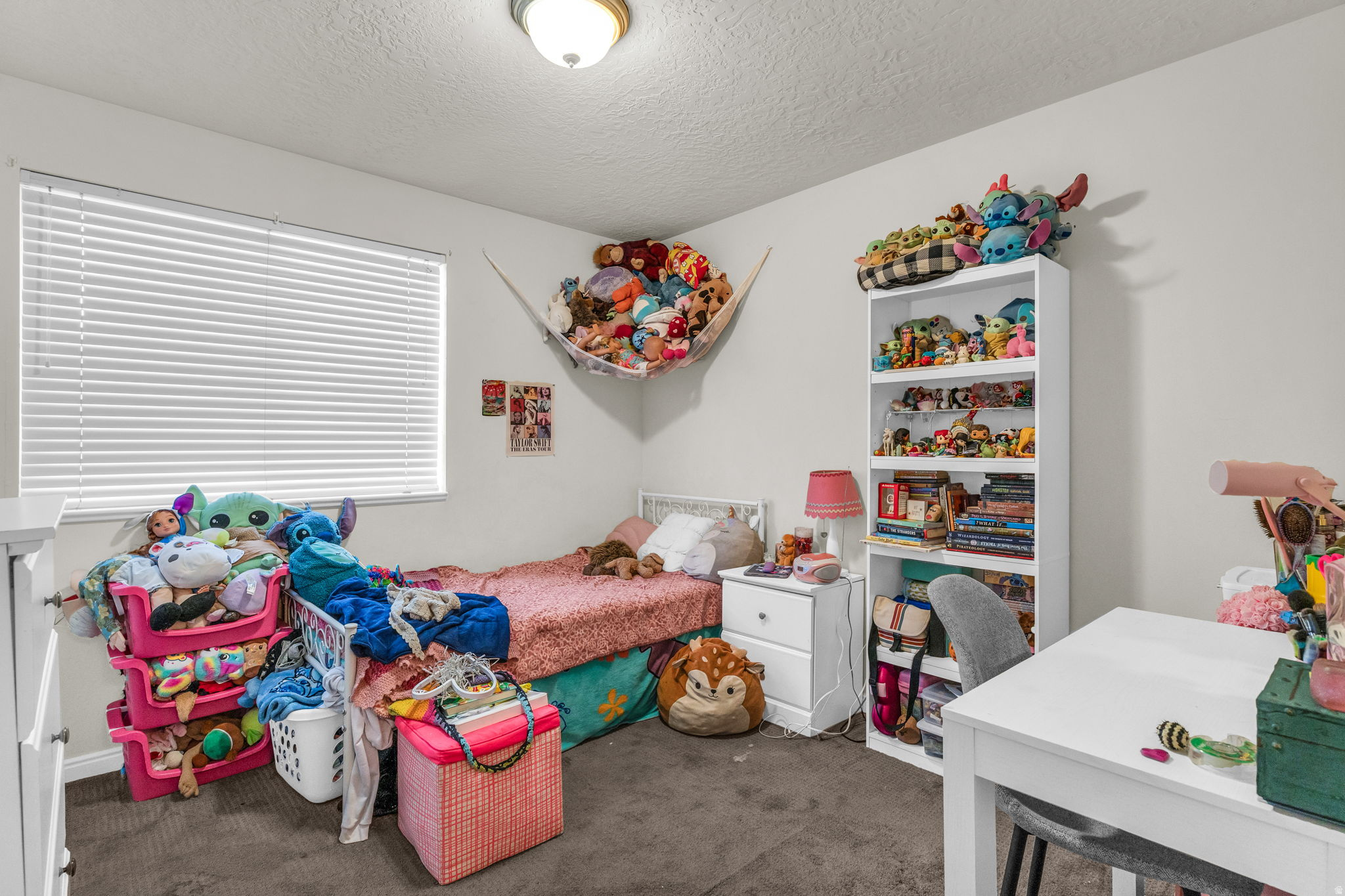 WESTBURY - Residential