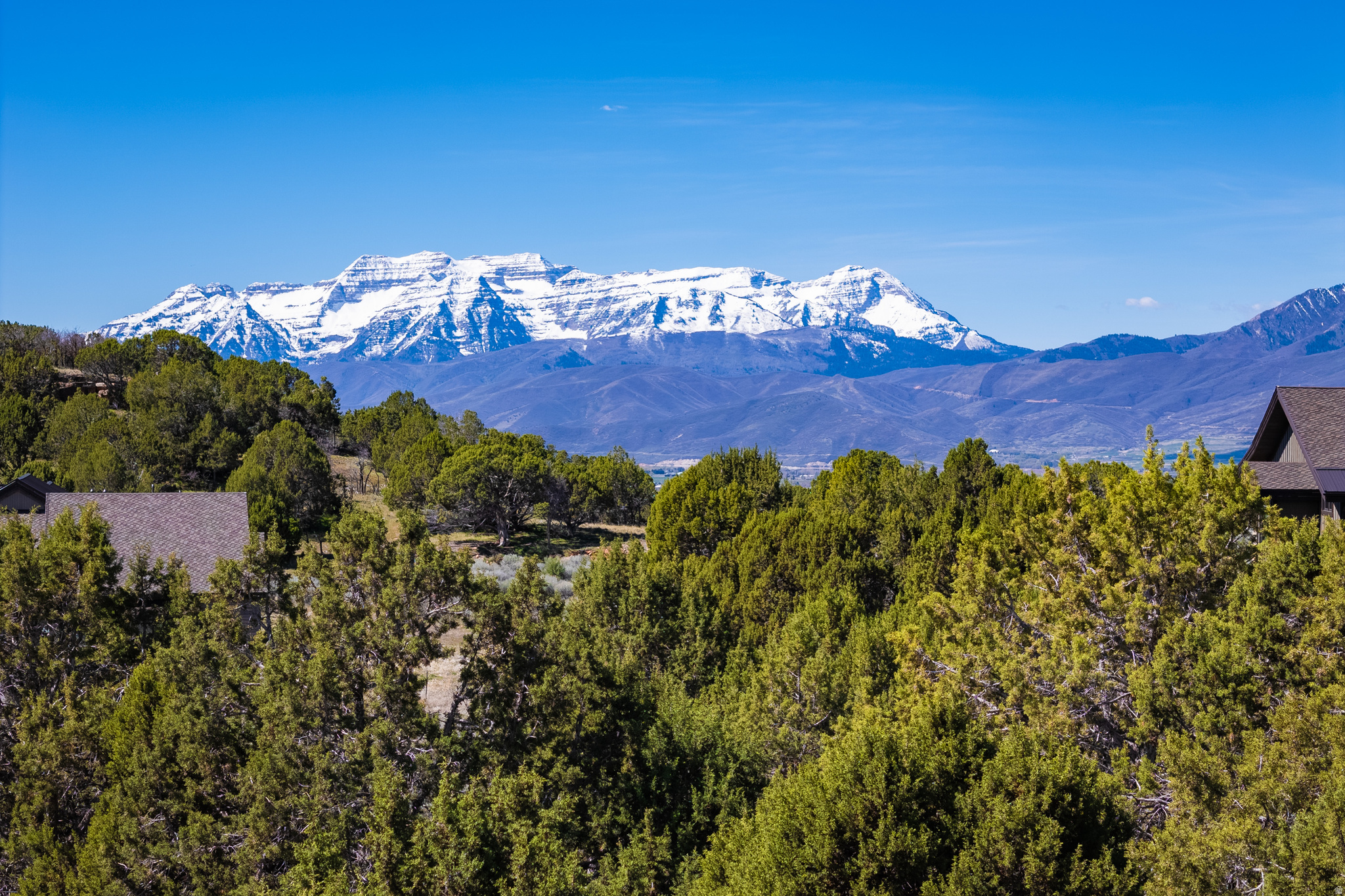 RED LEDGES - Land