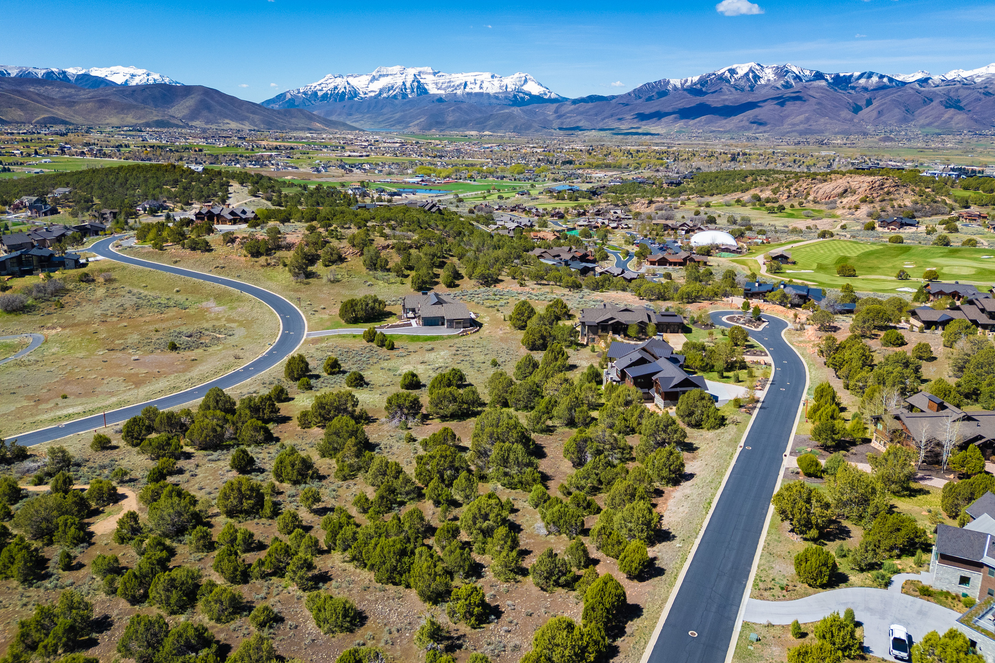 RED LEDGES - Land
